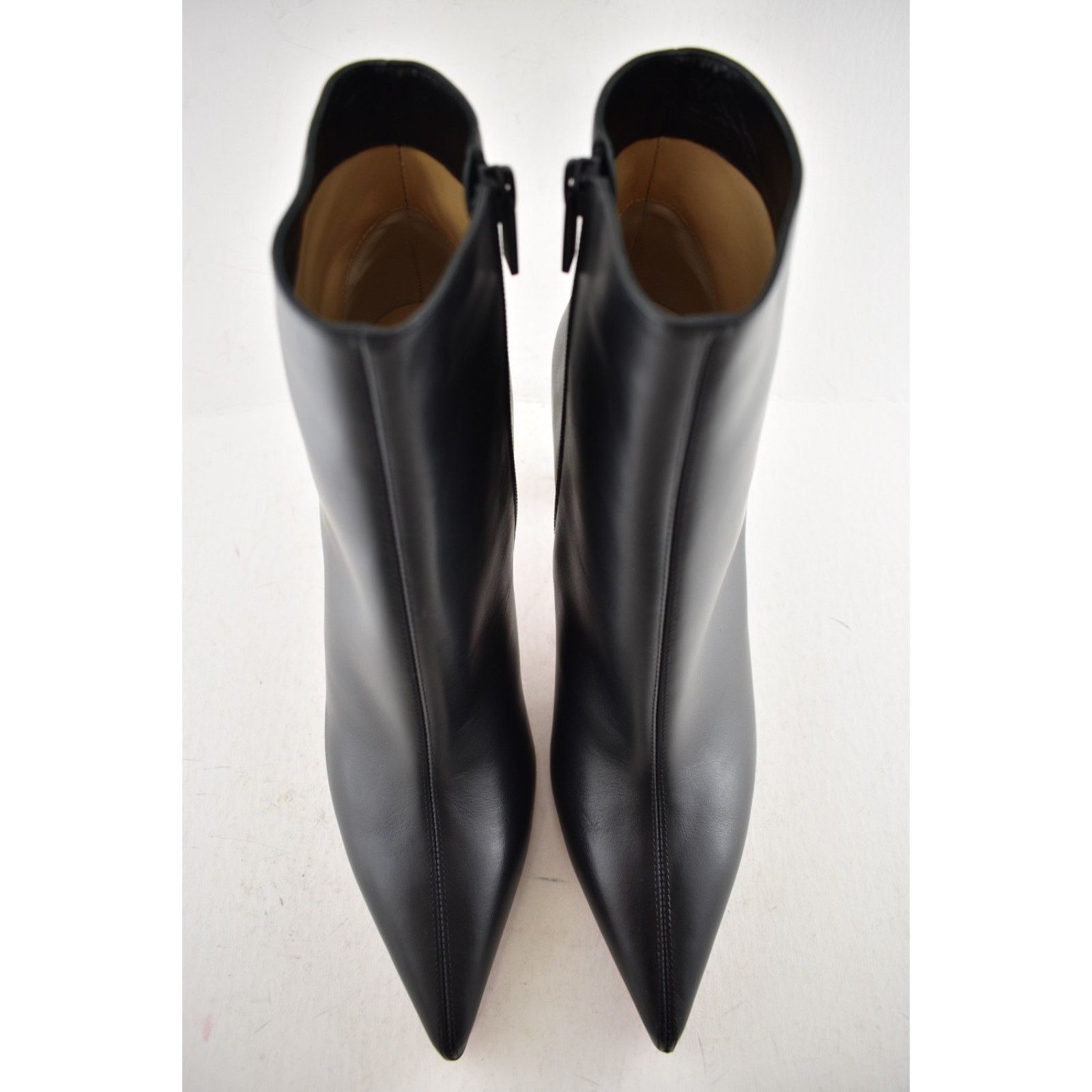Christian Louboutin Christian Louboutin Vibella Booty 85 Black Leather Bootie 38 Size US 8 / IT 38 - 7 Thumbnail
