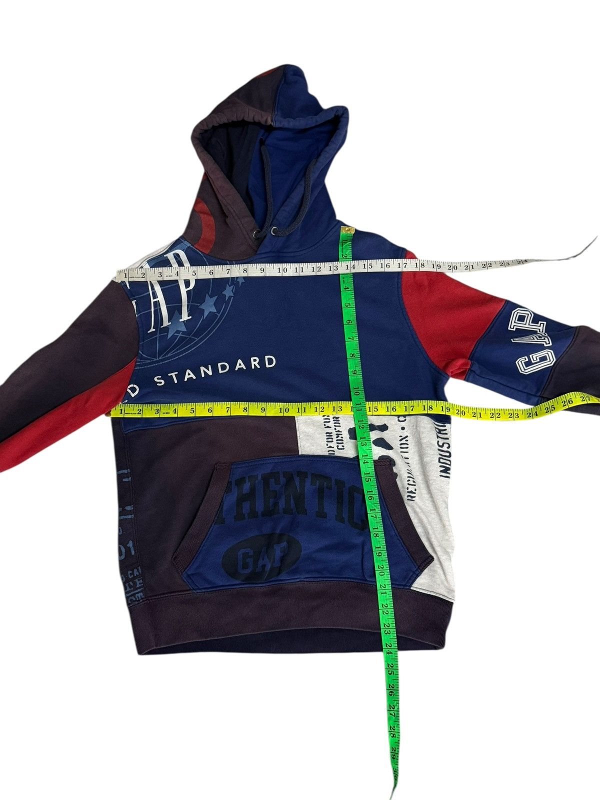 Gap Gap World Wide Colour Of Block Size US M / EU 48-50 / 2 - 16 Thumbnail