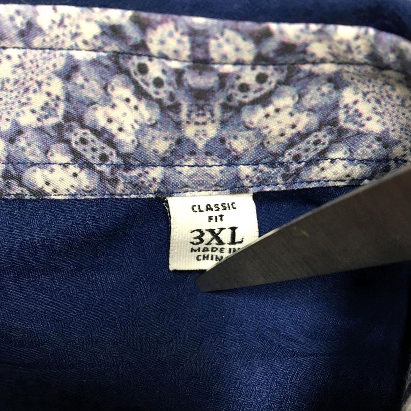 Robert Graham Robert Graham Shirt Mens 3XL Blue Classic Fit Skull Cuff Cotton Dress Shirt Size 48R - 6 Thumbnail
