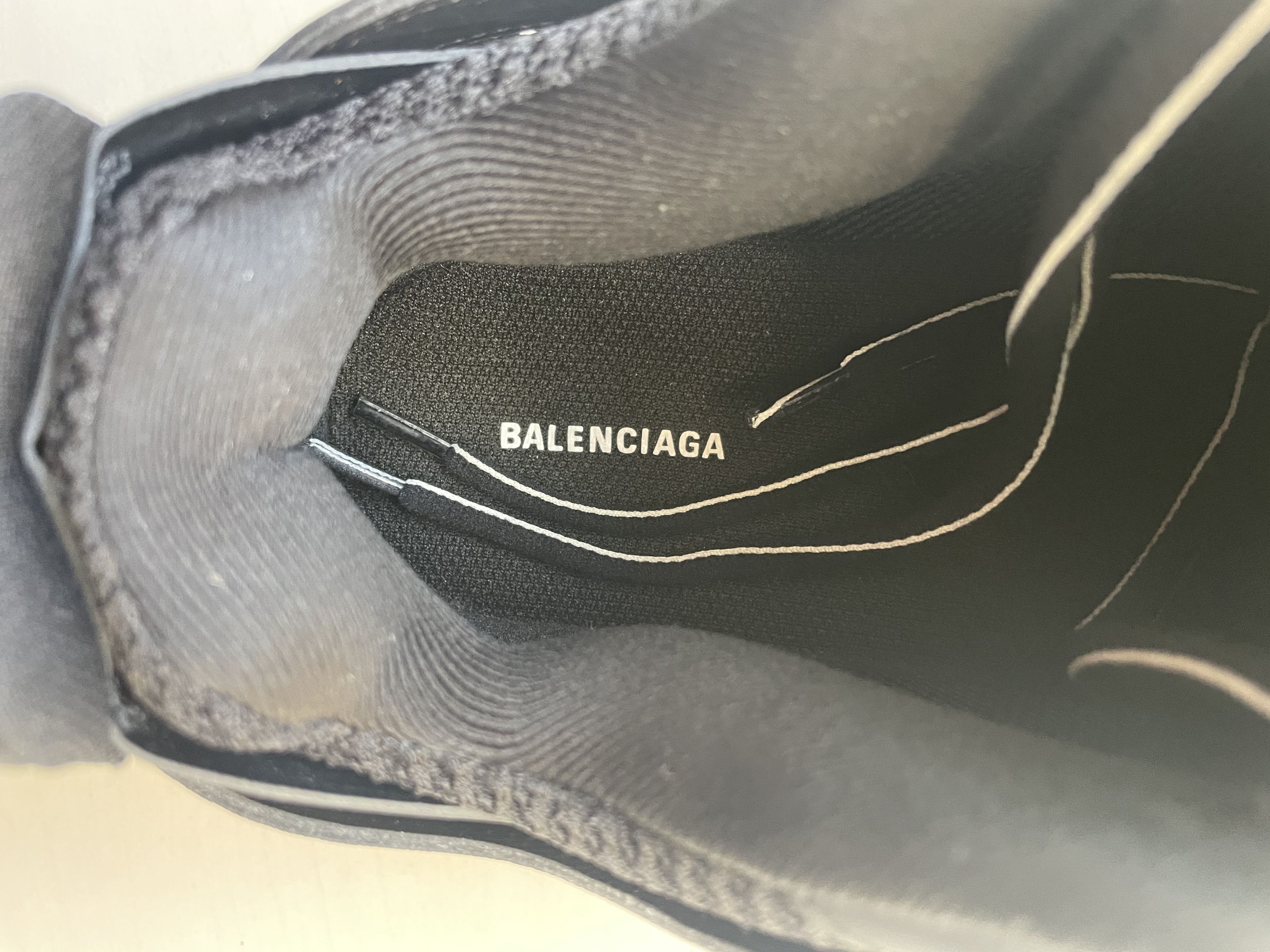 Balenciaga BALENCIAGA Track 1.0 Black Low Top Sneakers Size US 7 / EU 40 - 7 Thumbnail