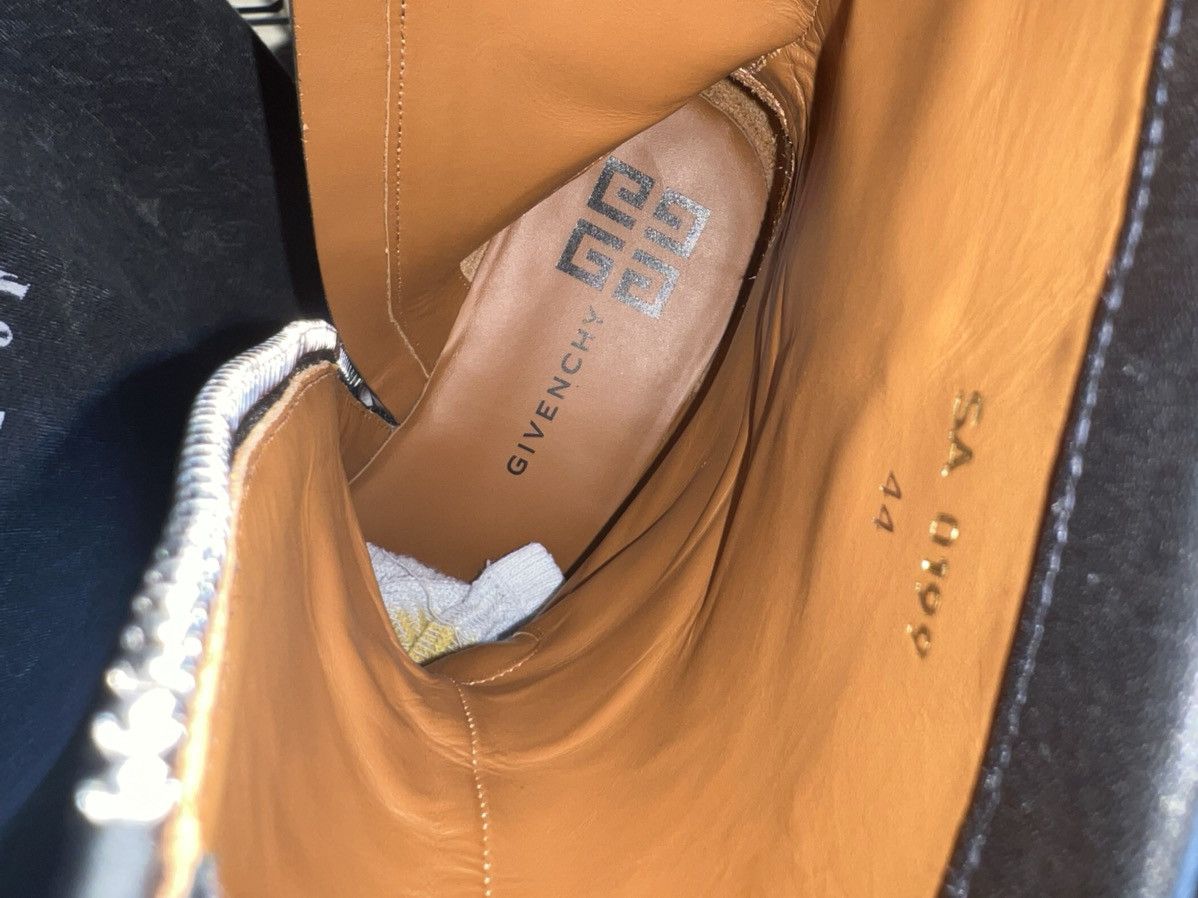 Givenchy Givenchy Zip Pull Up Chelsea Boots Size US 11 / EU 44 - 10 Thumbnail