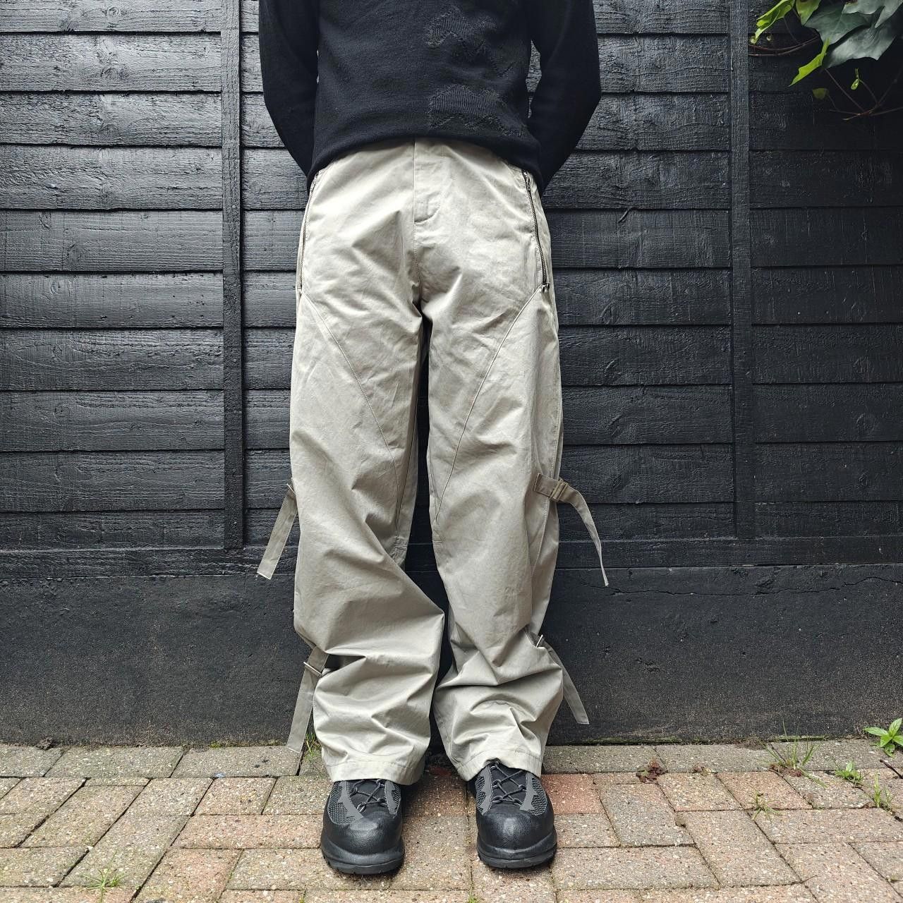 Other Grey Baggy Technical Strap Trousers Size US 32 / EU 48 - 1 Thumbnail