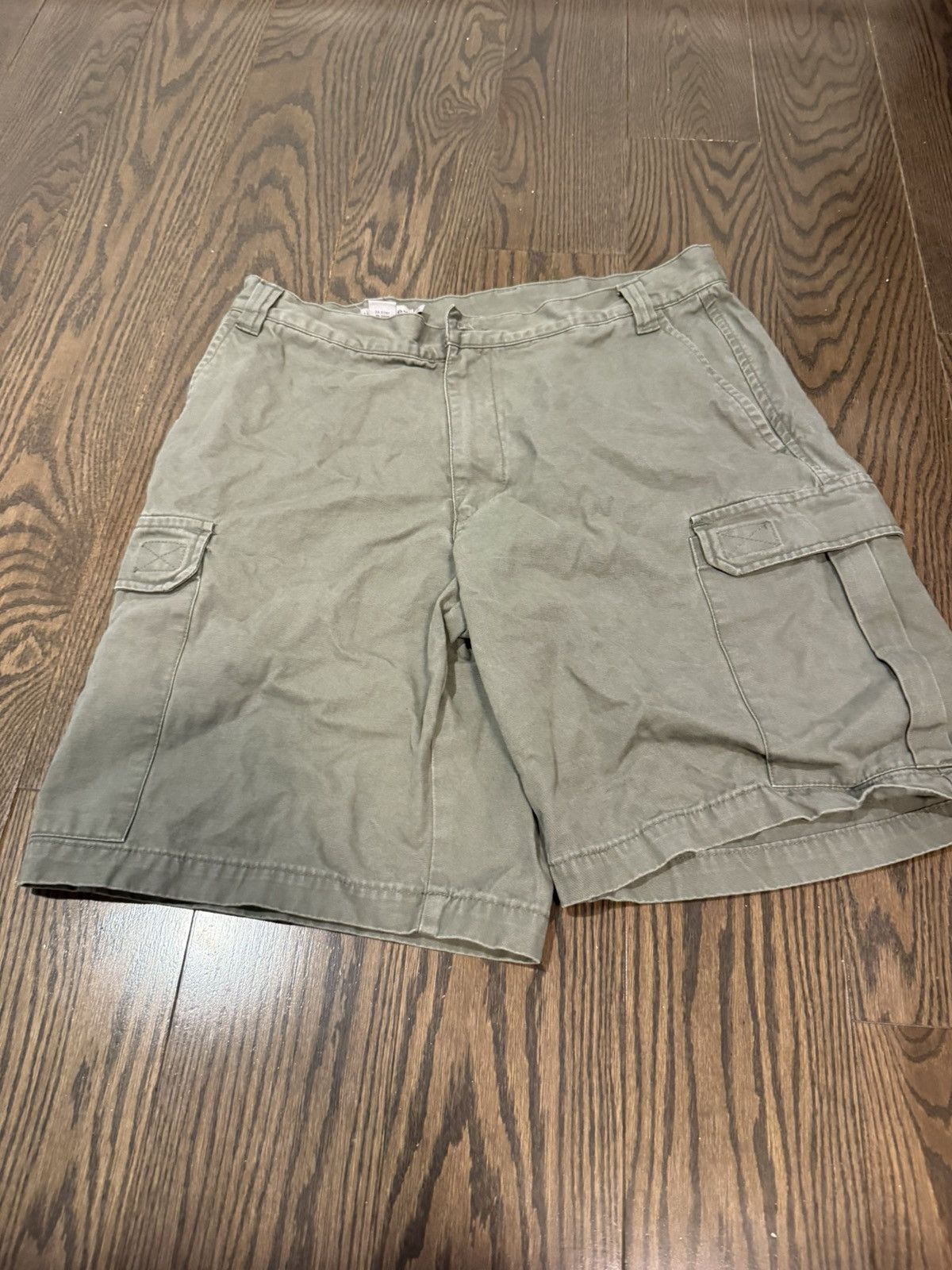 Vintage VINTAGE BAGGY CARGO SHORTS Size US 34 / EU 50 - 1 Thumbnail