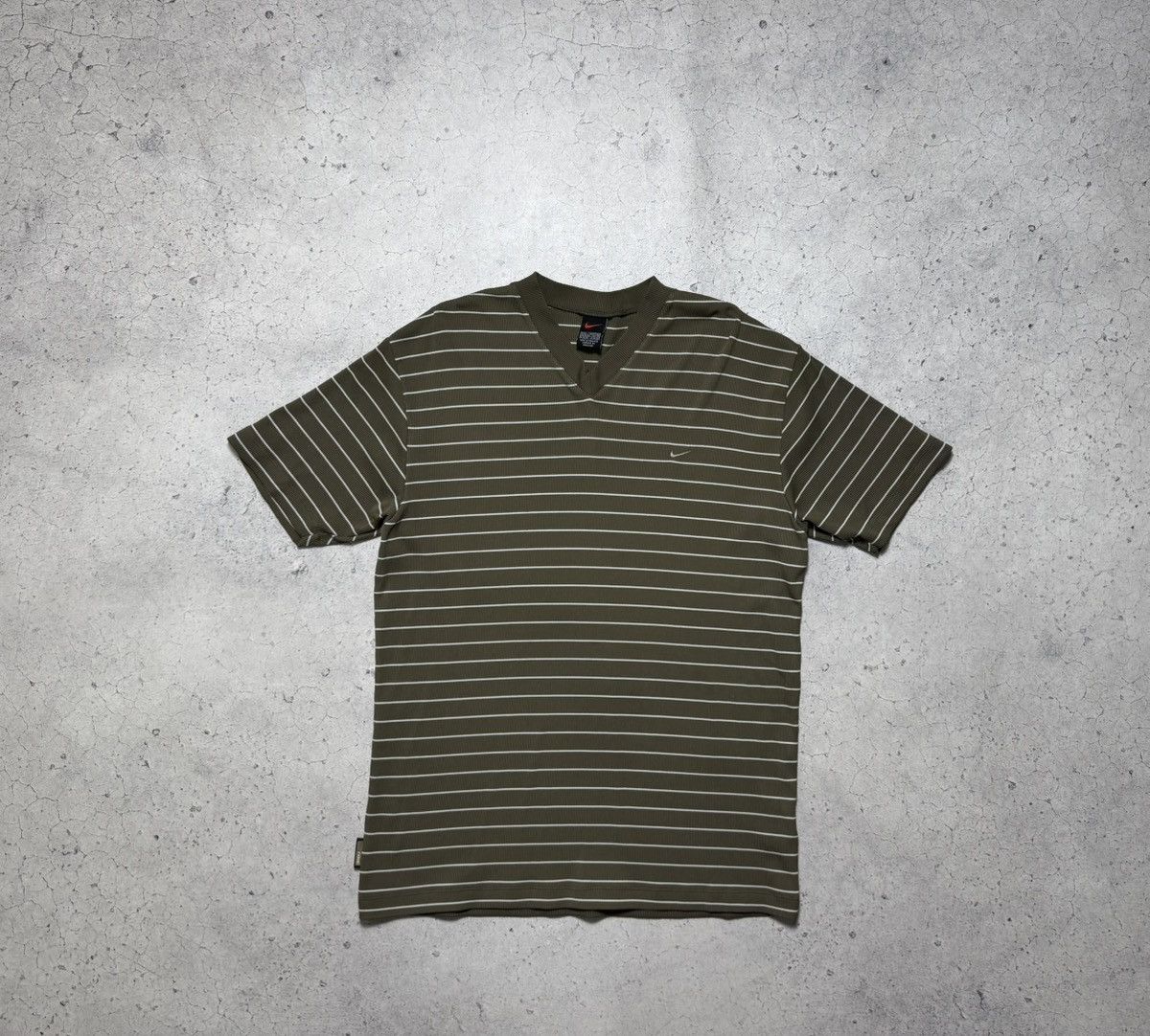 Nike Nike Vintage 90’s Striped T-Shirt Size L Size US L / EU 52-54 / 3 - 1 Thumbnail