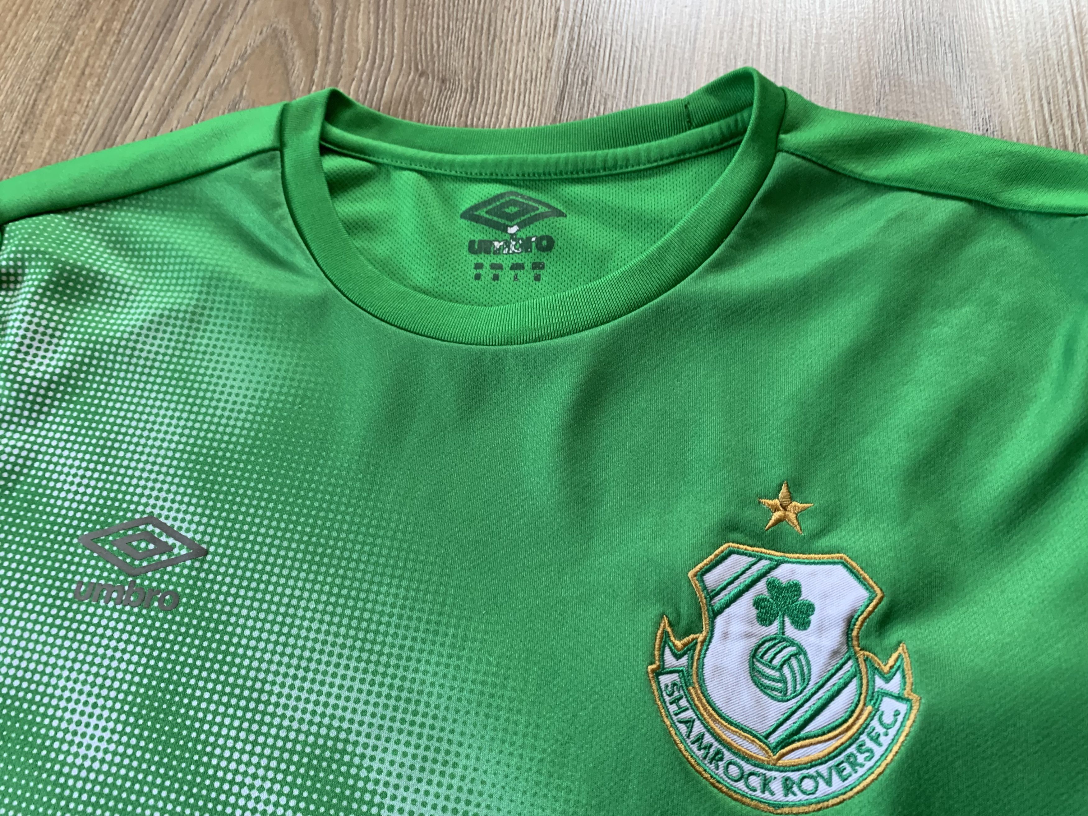 Umbro × Vintage Umbro Shamrock Rovers FC Training T-Shirt Size US M / EU 48-50 / 2 - 5 Thumbnail