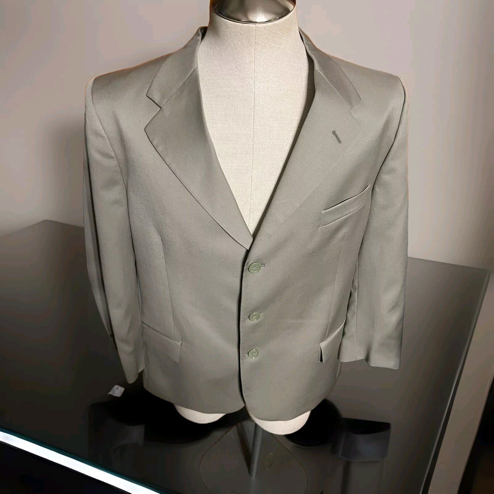 Valentino New Valentino 3 Button Blazer Size 40/38S Size US S / EU 44-46 / 1 - 1 Thumbnail