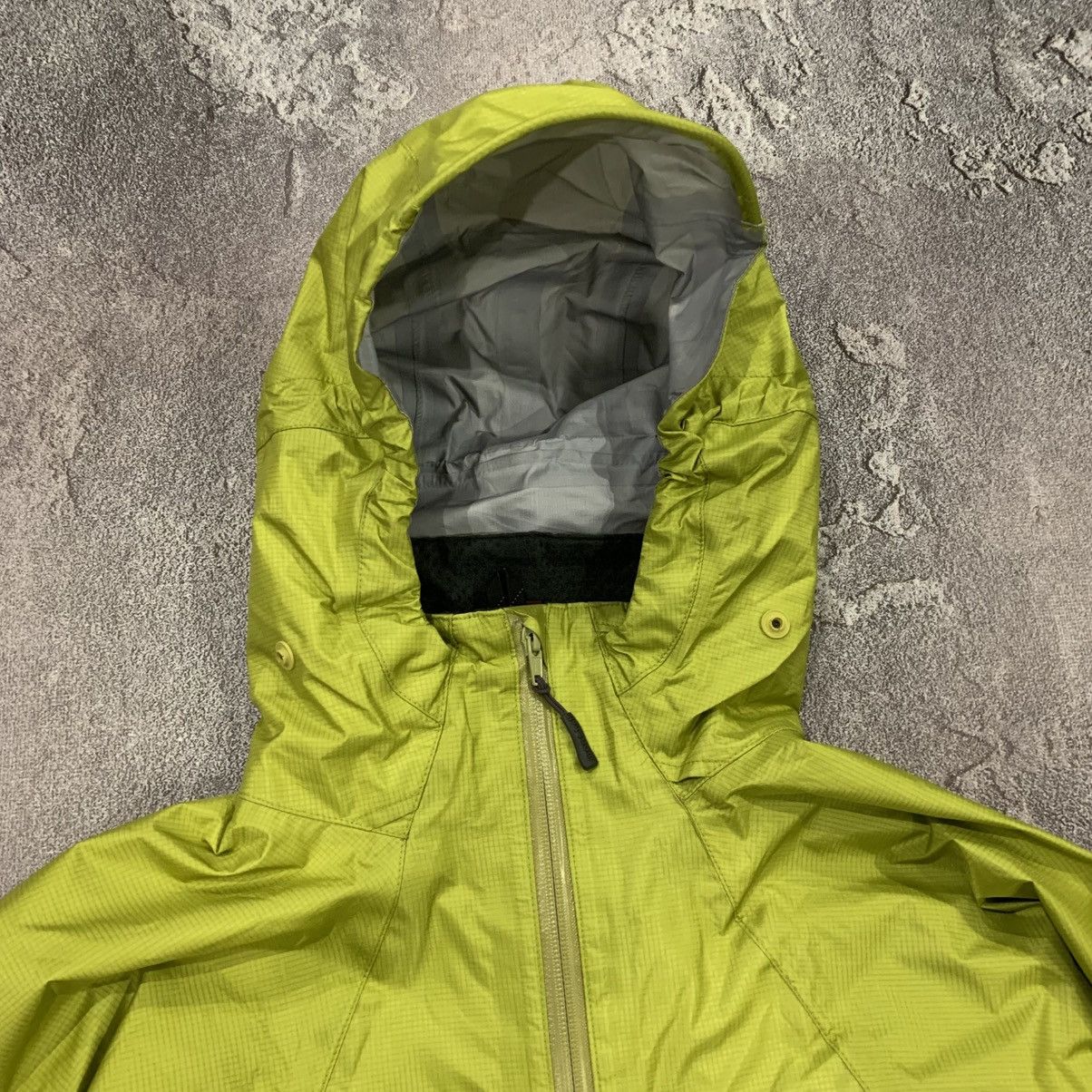 Montbell MontBell Gore tex Women’s Jacket Size S-M Arcteryx Style Size S / US 4 / IT 40 - 5 Thumbnail