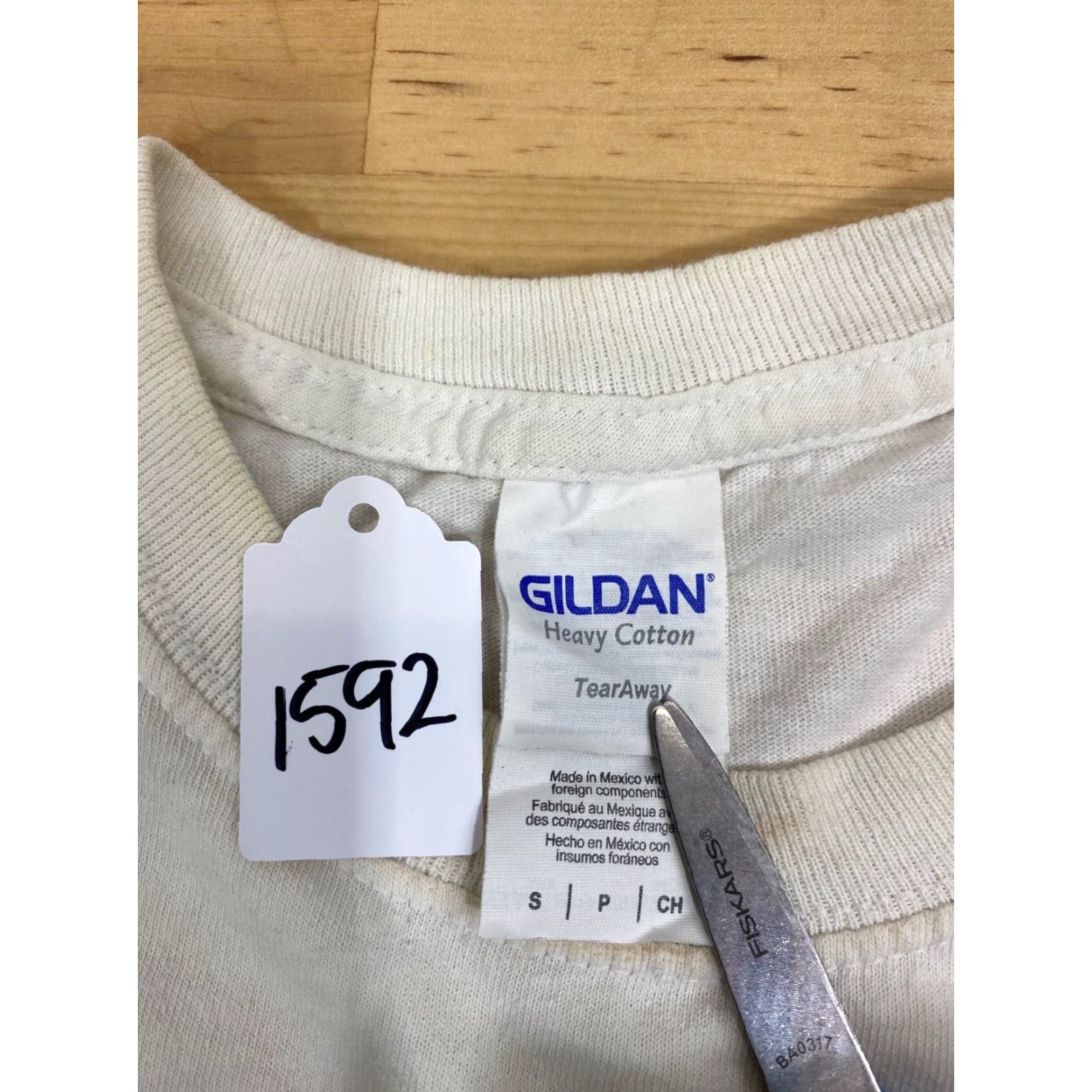 Gildan Arcade Distress #1592 Short Sleeve Shirt White S Gildan Crew Logo Unisex Adults T-Shirt Size US S / EU 44-46 / 1 - 3 Thumbnail