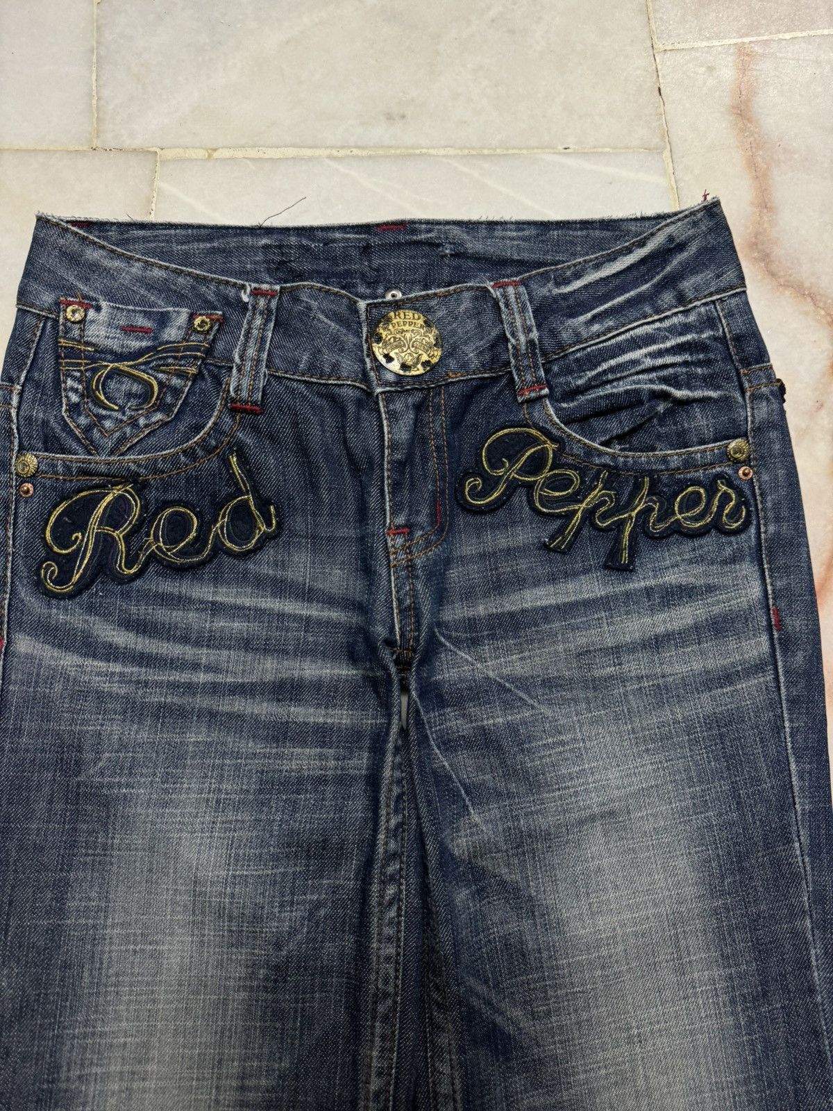If Six Was Nine 💥BAGGY FLARE💥90's RED PEPPER BELL BOTTOM WHISKER LOW RISE Size US 28 / EU 44 - 4 Thumbnail