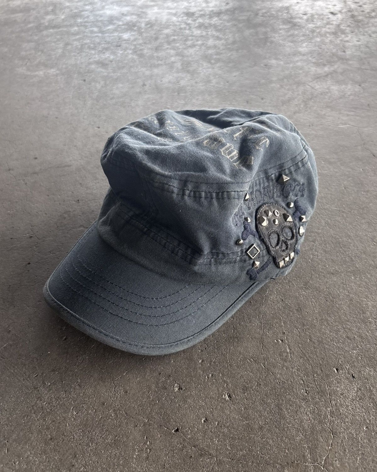If Six Was Nine × Japanese Brand × Le Grande Bleu (L.G.B.) 2000s Skull Studed Cadet Hat Japan Size ONE SIZE - 1 Thumbnail