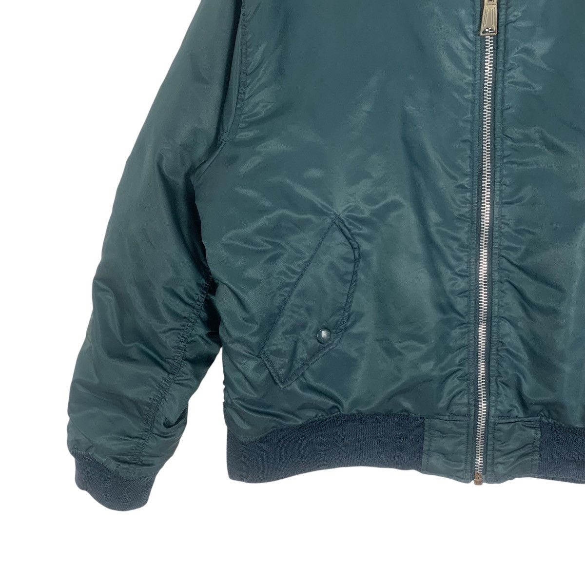 Vintage Vintage Neo-Six Military Garment US Force Bomber MA-1 Size US L / EU 52-54 / 3 - 5 Thumbnail