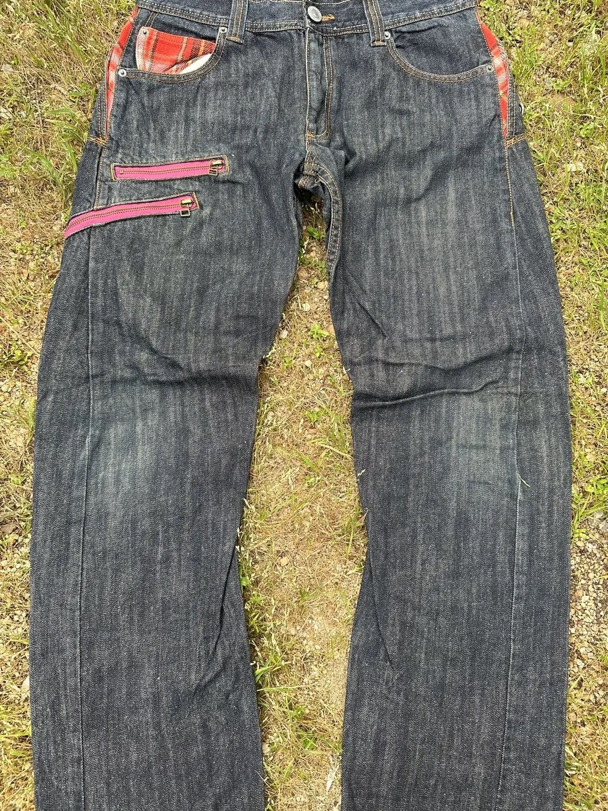 Seditionaries MEMORY SPECIAL JEANS CURVE TWIST LEG CHECK PLAID DENIM PANTS Size US 30 / EU 46 - 3 Thumbnail