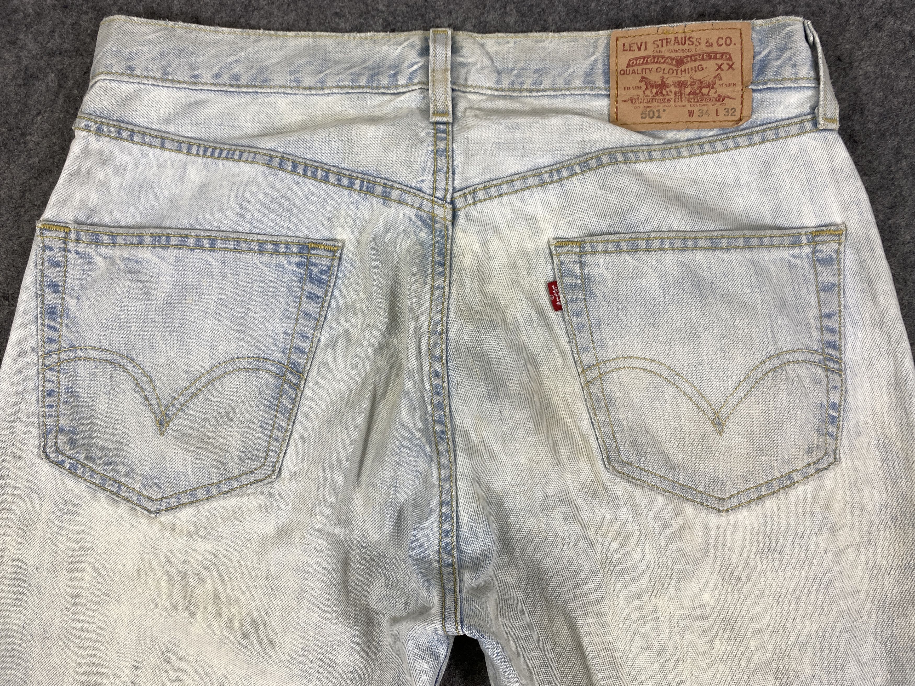 Japanese Brand Light Blue Wash Vintage Levis 501 Jeans 34x33 - JN3130 Size US 34 / EU 50 - 4 Thumbnail