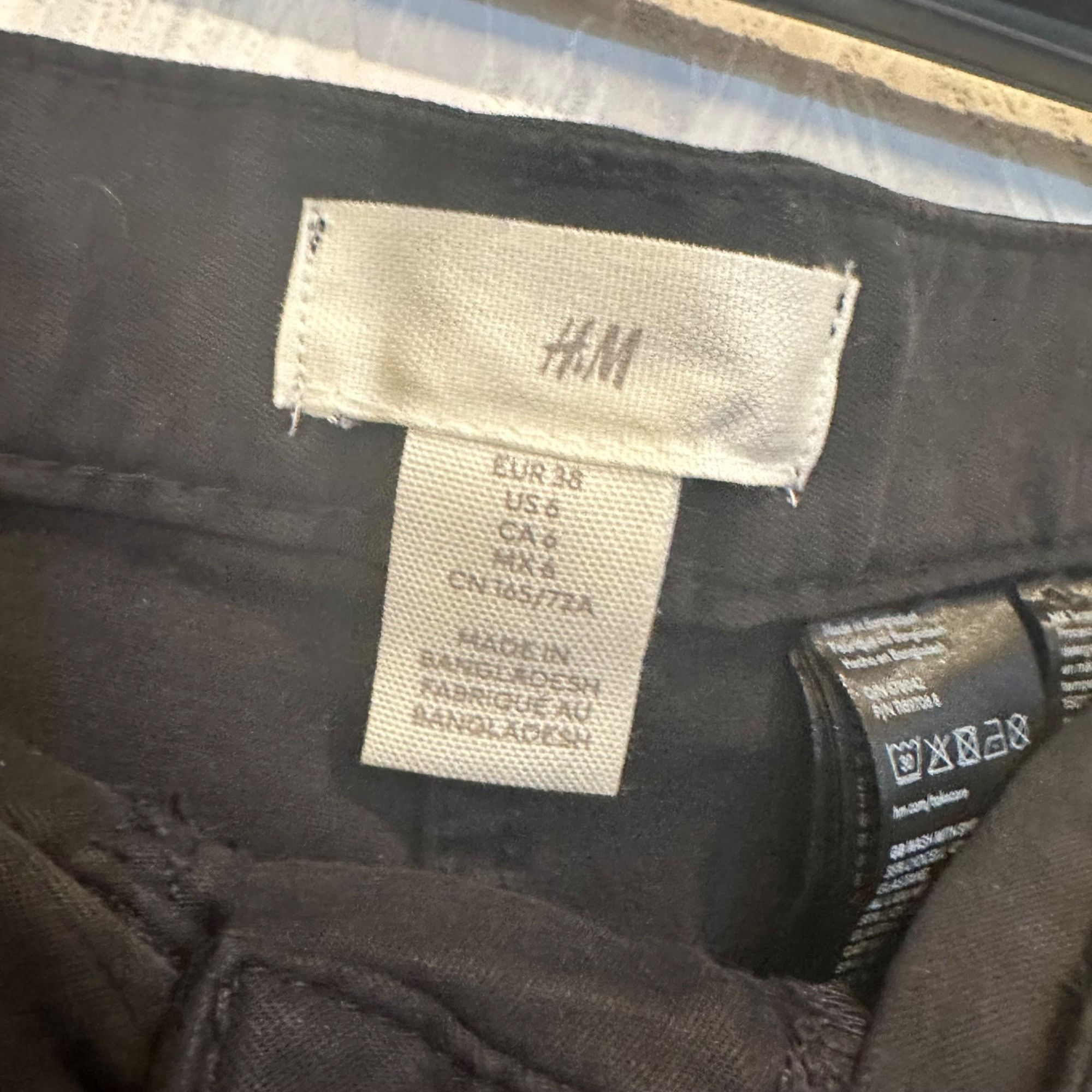 H&M ✨H&M Size 6 Women Black Cargo Pants Cotton With Pockets & Bu Size 28" / US 6 / IT 42 - 3 Thumbnail
