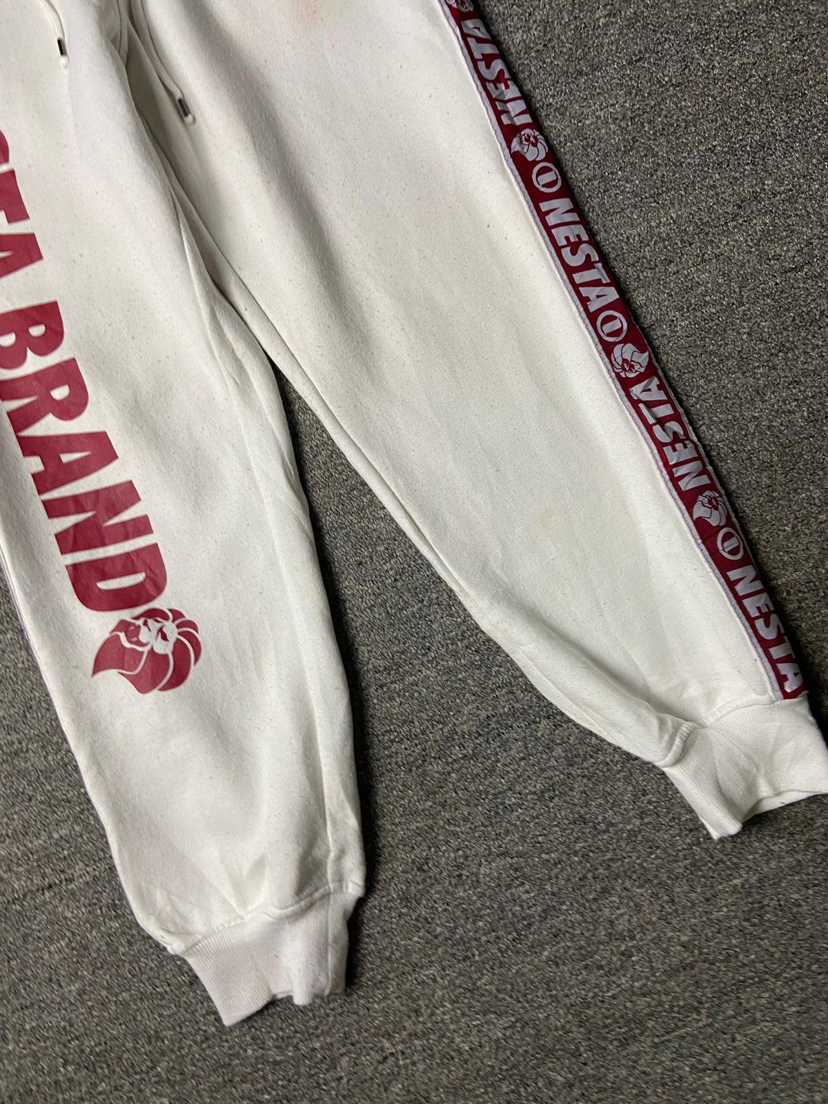 Japanese Brand Nesta Brand Sweatpants with Stripe Side Tape (169) Size US 28 / EU 44 - 11 Thumbnail