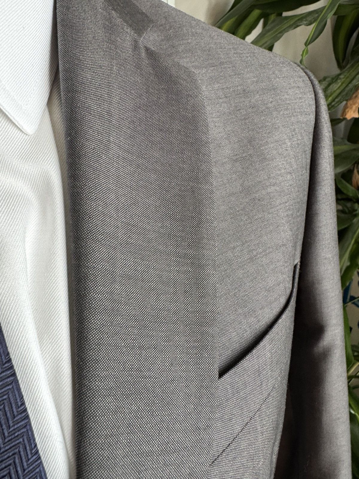 Calvin Klein Calvin Klein 48 grey suit Size 48R - 3 Thumbnail