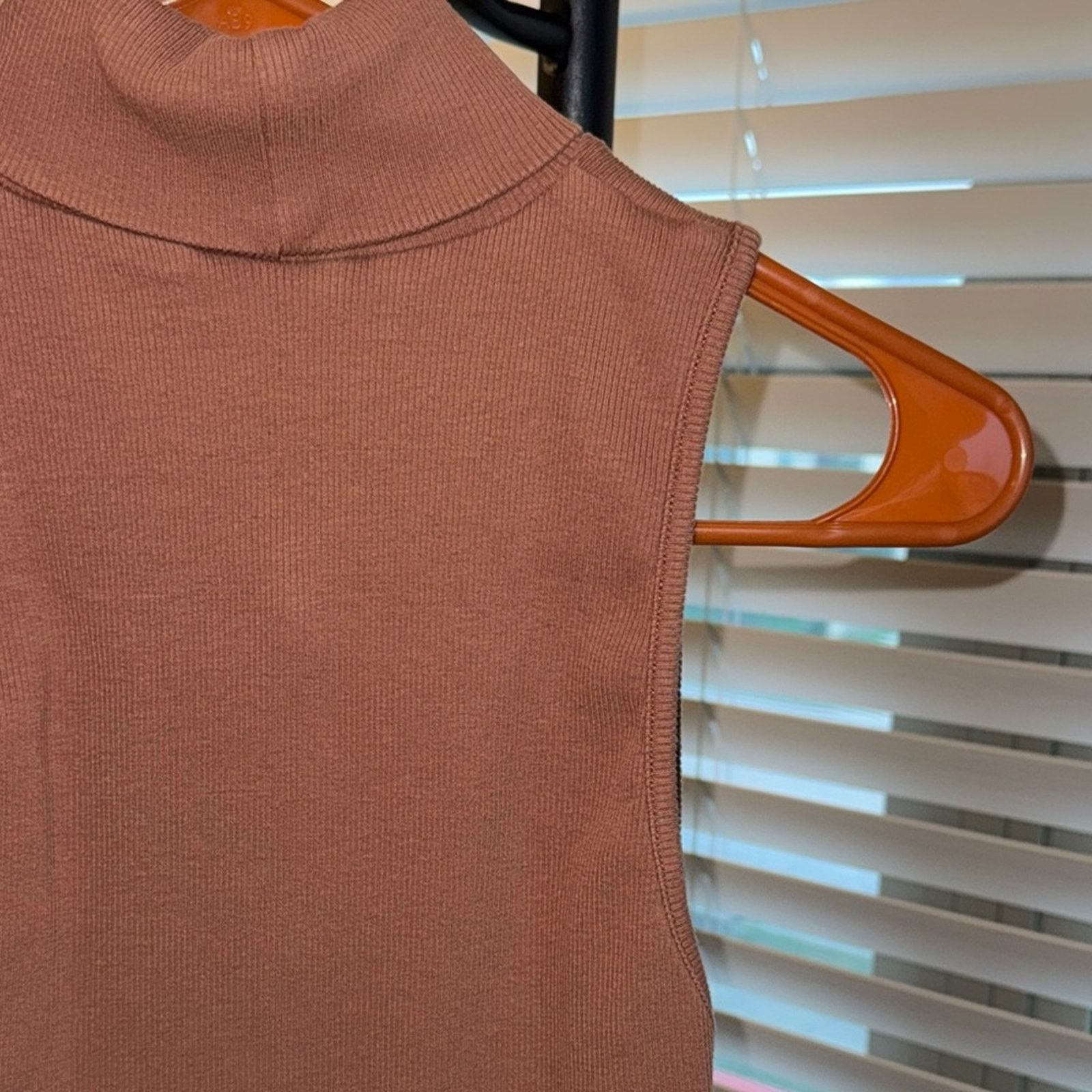 Zara Zara Brown Knit Turtleneck Sweater Size L / US 10 / IT 46 - 5 Thumbnail