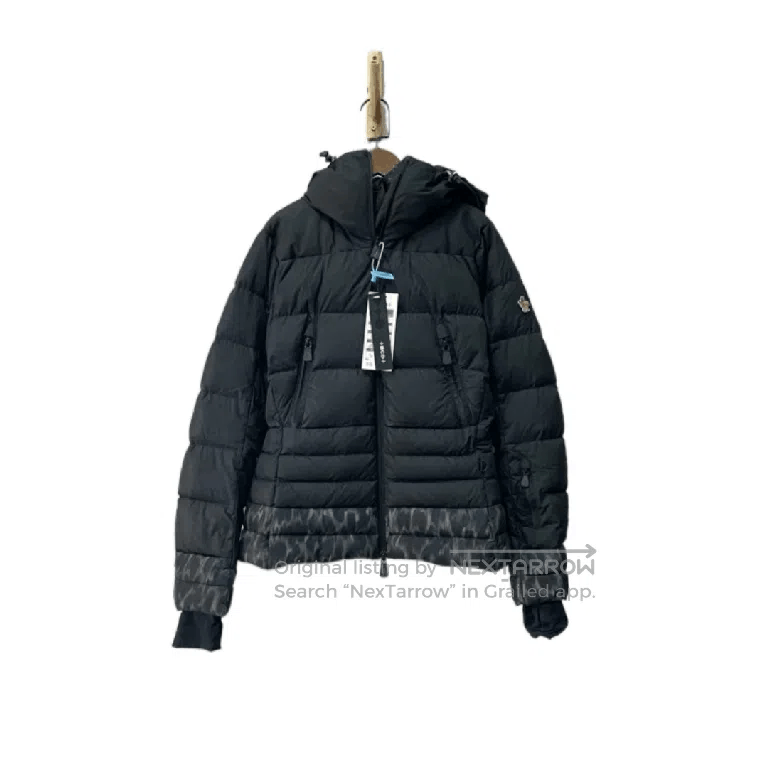 Moncler Moncler Navy Blue Down Jacket. Size M / US 6-8 / IT 42-44 - 5 Thumbnail