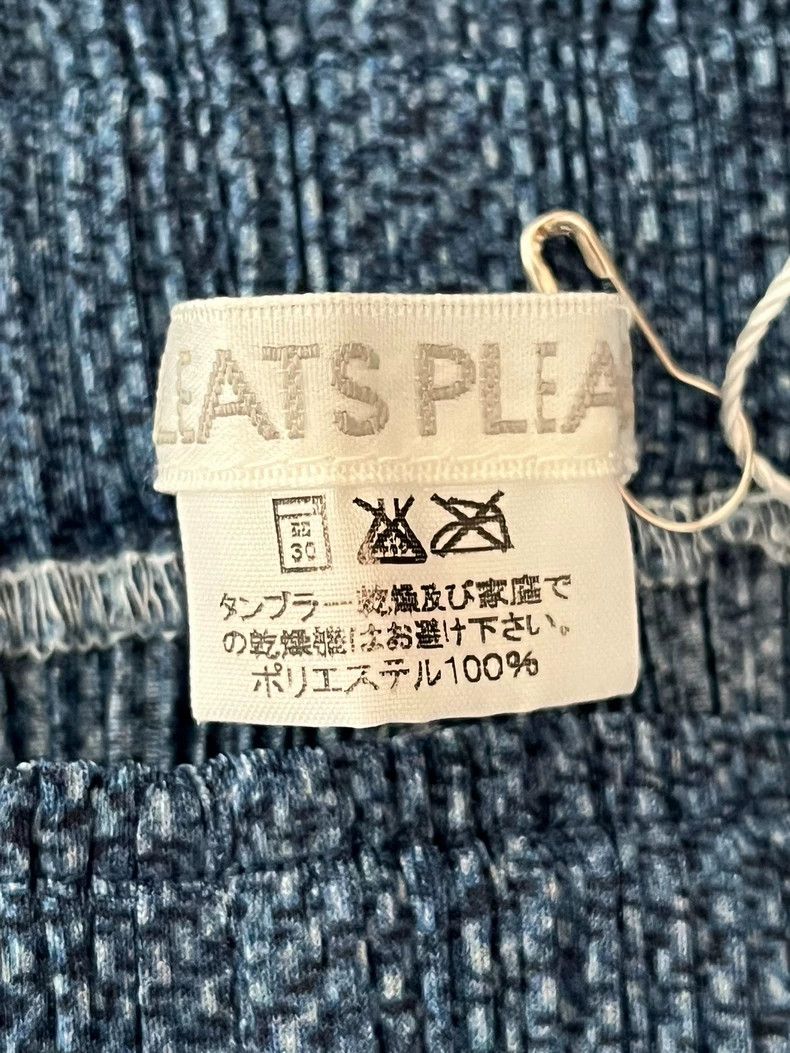 Issey Miyake Issey Miyake size:2 Blue patchwork denim skirt Size 22" - 3 Thumbnail