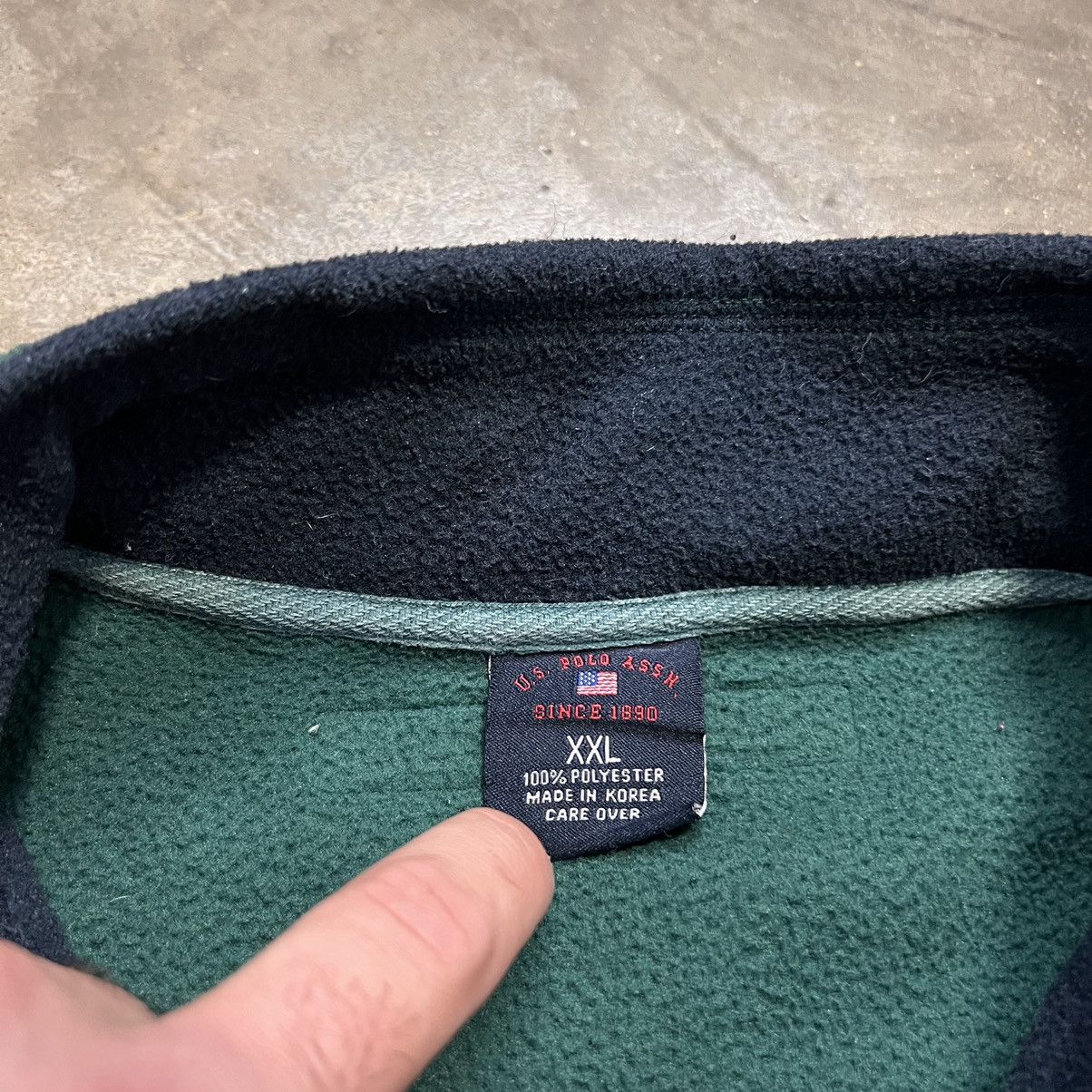 U.S. Polo Assn. × Vintage Vintage 90s Y2K U.S. Polo Assn. Fleece Flag Sweatshirt Boxy Size US XXL / EU 58 / 5 - 7 Thumbnail