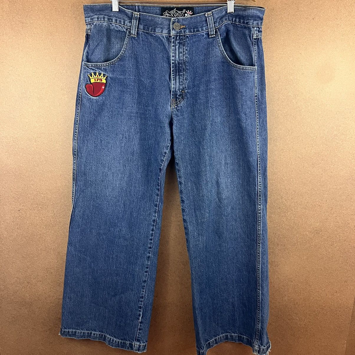 image of VTG Y2K Distressed Jnco 85 Jeans Baggy Skater J179 38X31 in Blue, Men's