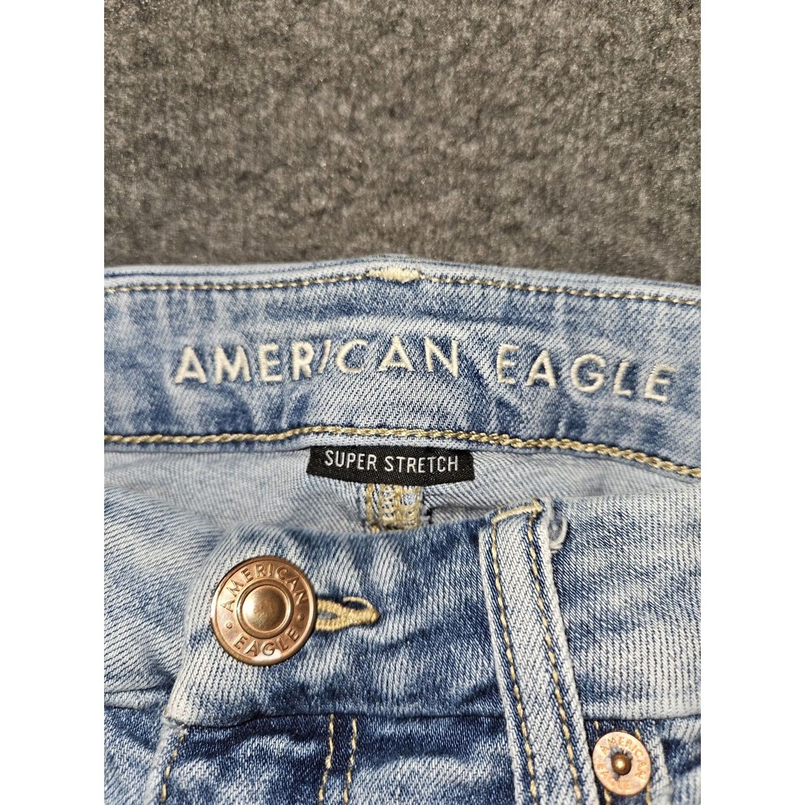 American Eagle Outfitters VINTAGE? No. American Eagle Outfitters Shorts Womens 2 Blue Curvy Hi-Rise Shortie Distressed Denim Cut-Off Super Stretch Shorties Size 26" / US 2 / IT 38 - 2 Thumbnail