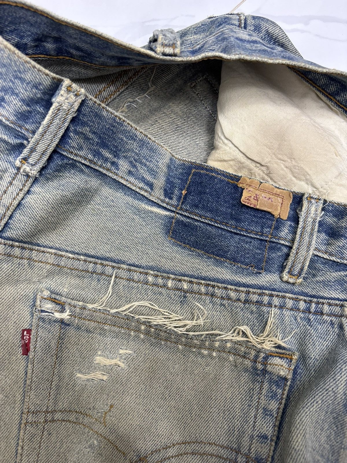 Kapital THRASHED LEVIS 501⛓️‍💥 CHAIN PUNK MUD WASH DISTRESS DENIM JEANS Size US 34 / EU 50 - 15 Thumbnail