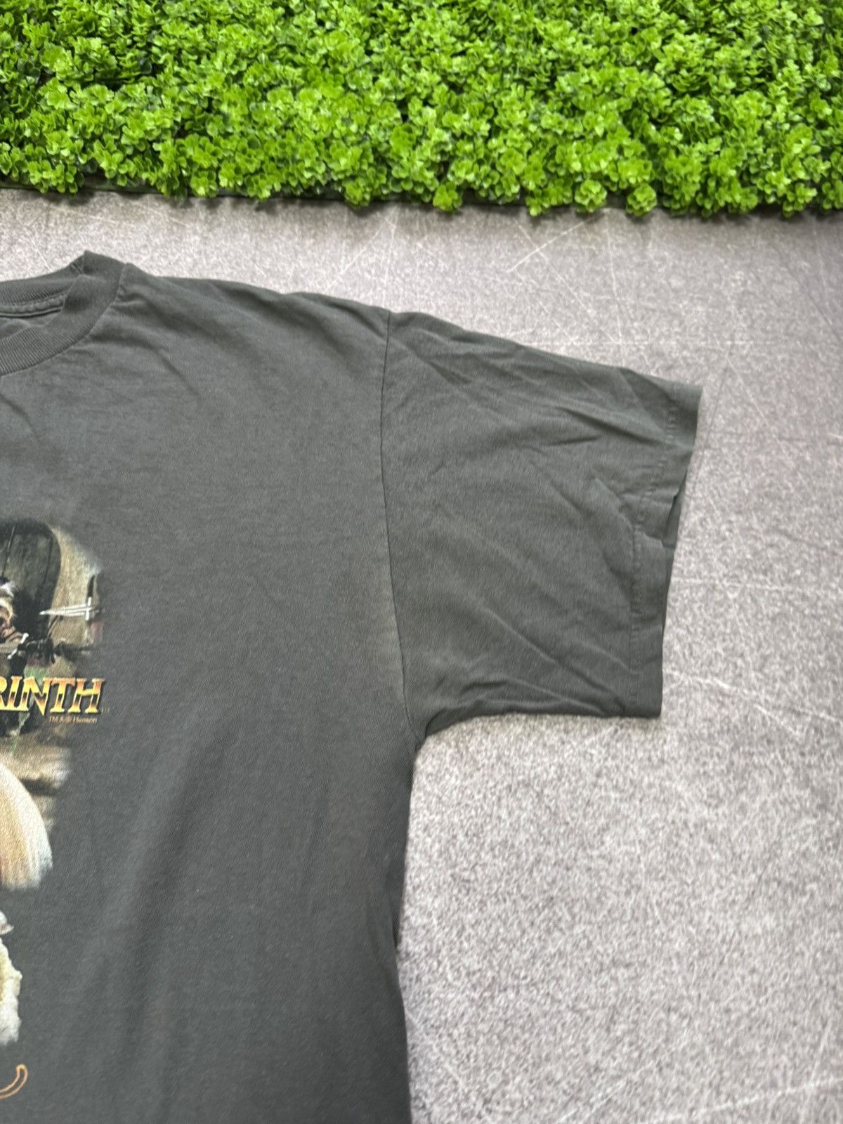 Vintage Vintage 2000s Labyrinth Sir Didymus T Shirt Movie Rare Size US L / EU 52-54 / 3 - 4 Thumbnail