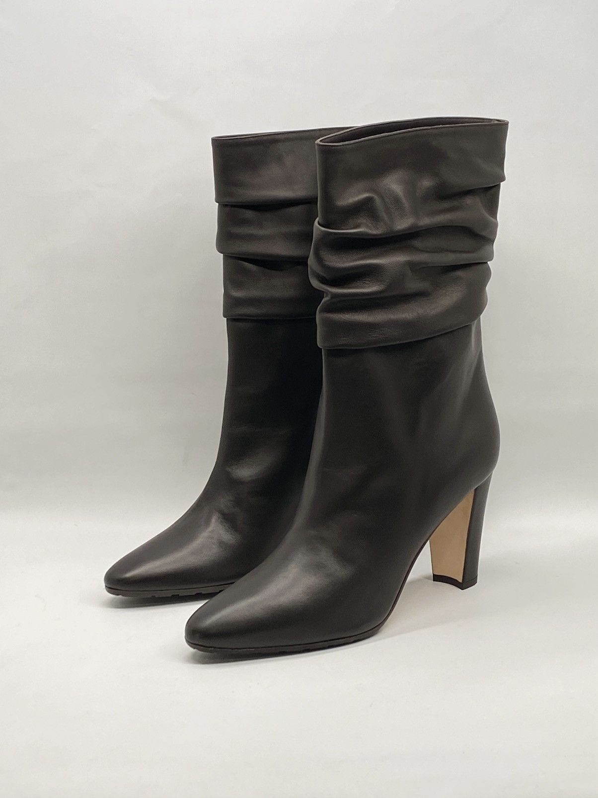 Manolo Blahnik Calasso 90MM Ruched Leather Boots size 38.5