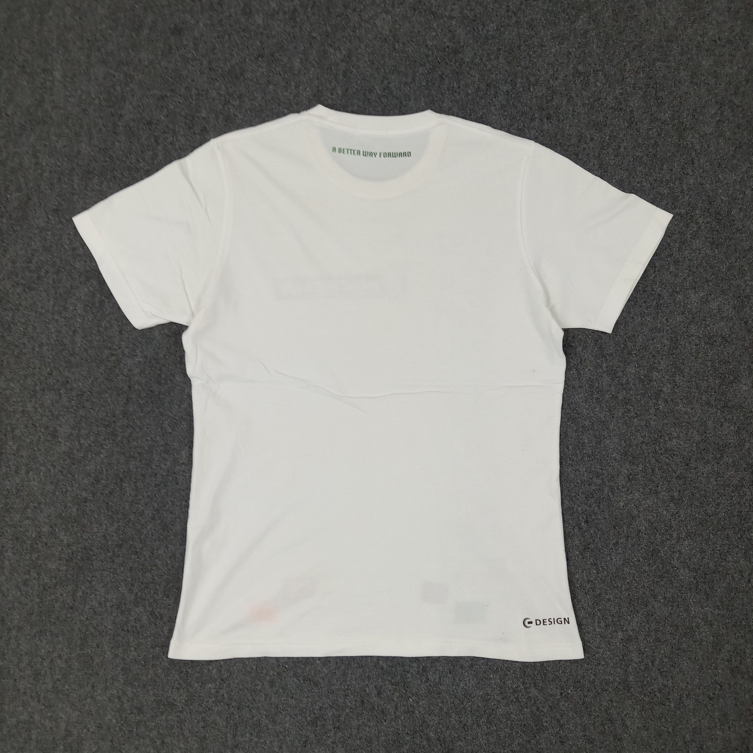 Uniqlo × Vintage Michelin Racing Tyre Motorsports Uniqlo Tshirt Size US M / EU 48-50 / 2 - 5 Thumbnail