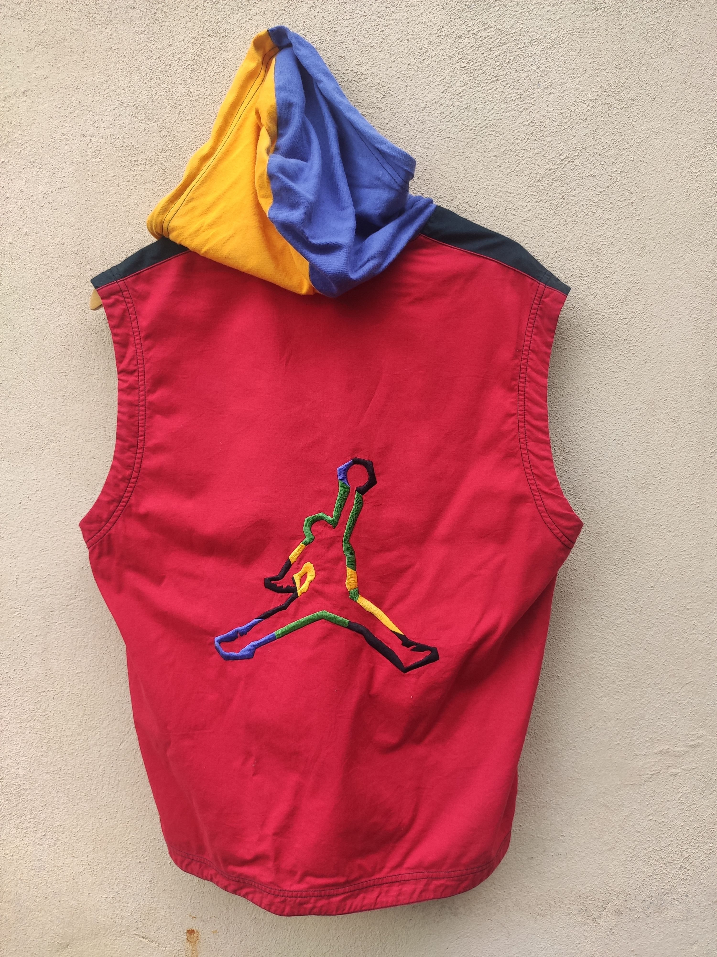 Jordan Brand 🔥 Vintage Nike Air Jordan vest Size US L / EU 52-54 / 3 - 2 Thumbnail