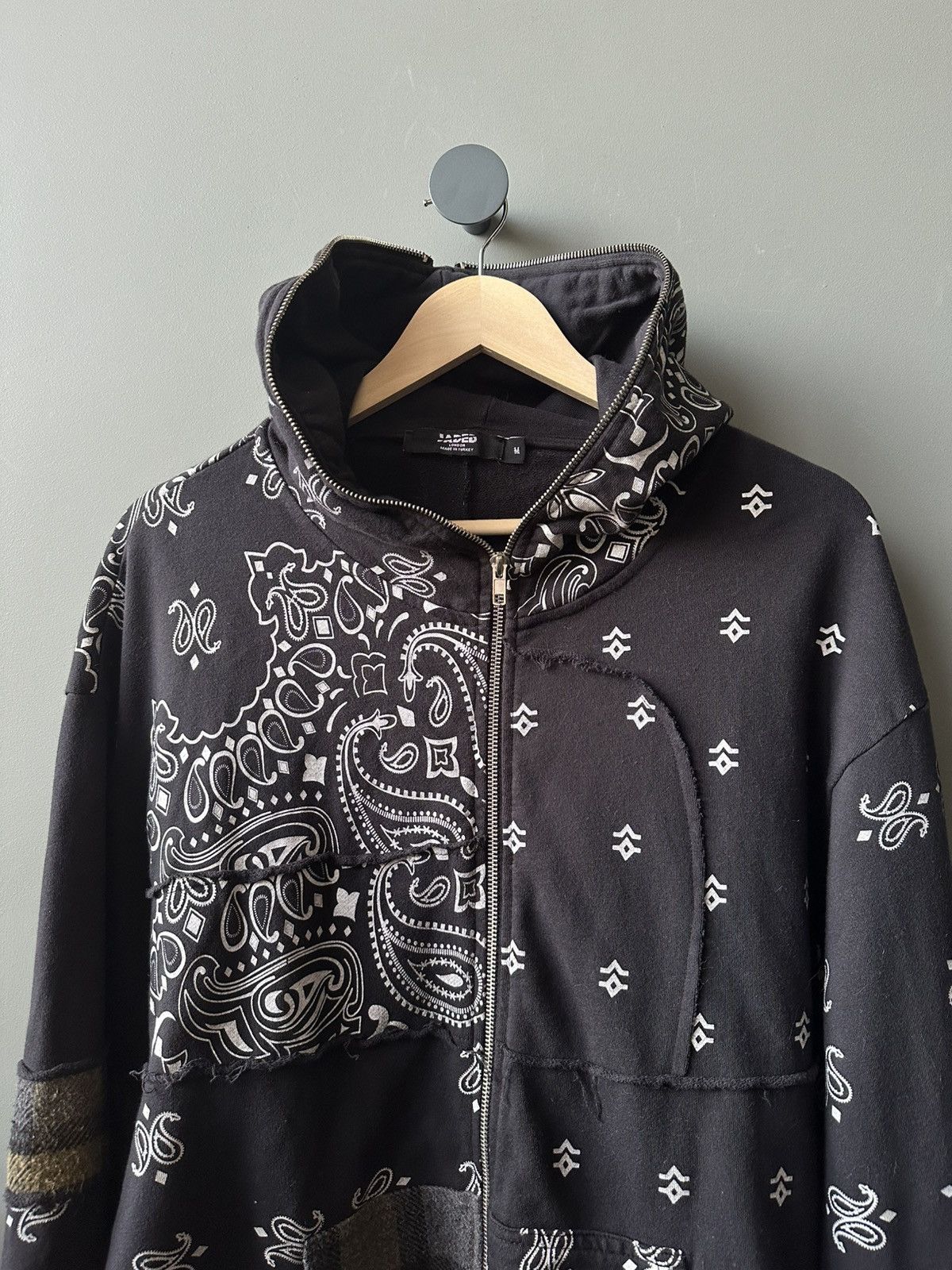 Jaded London Jaded London Over Zip Bandana Patchwork Hoodie Size M Size US M / EU 48-50 / 2 - 2 Thumbnail