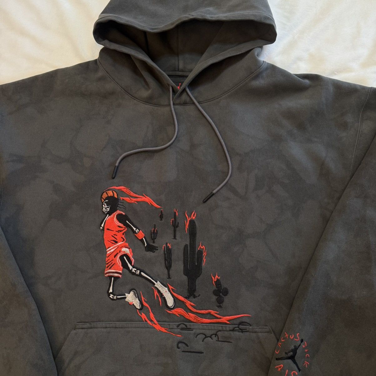 Jordan Brand × Travis Scott Travis Scott x Jordan Washed Suede Hoodie Size US XXL / EU 58 / 5 - 3 Thumbnail