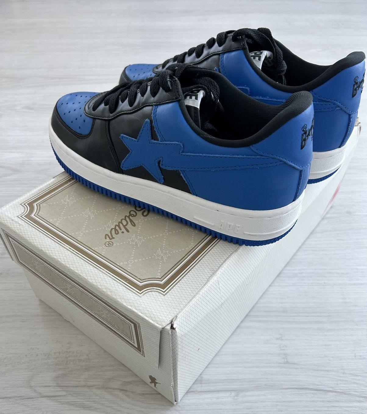 Bape VERY RARE OG 2003 A BATHING APE ROYAL BLUE BAPESTA Size US 9 / EU 42 - 3 Thumbnail