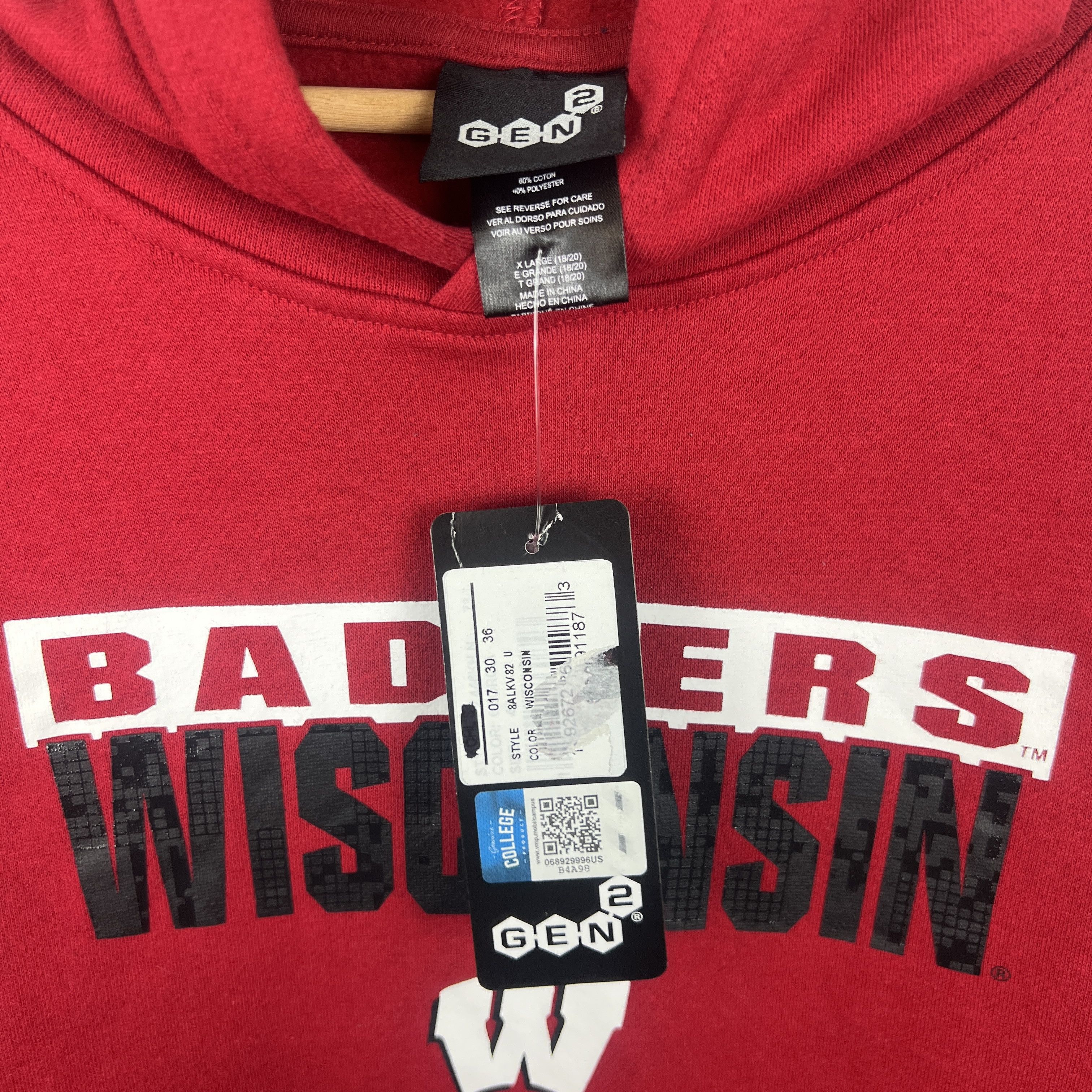 Vintage Wisconsin Badgers Collegiate Pullover Hoodie Size US S / EU 44-46 / 1 - 3 Thumbnail