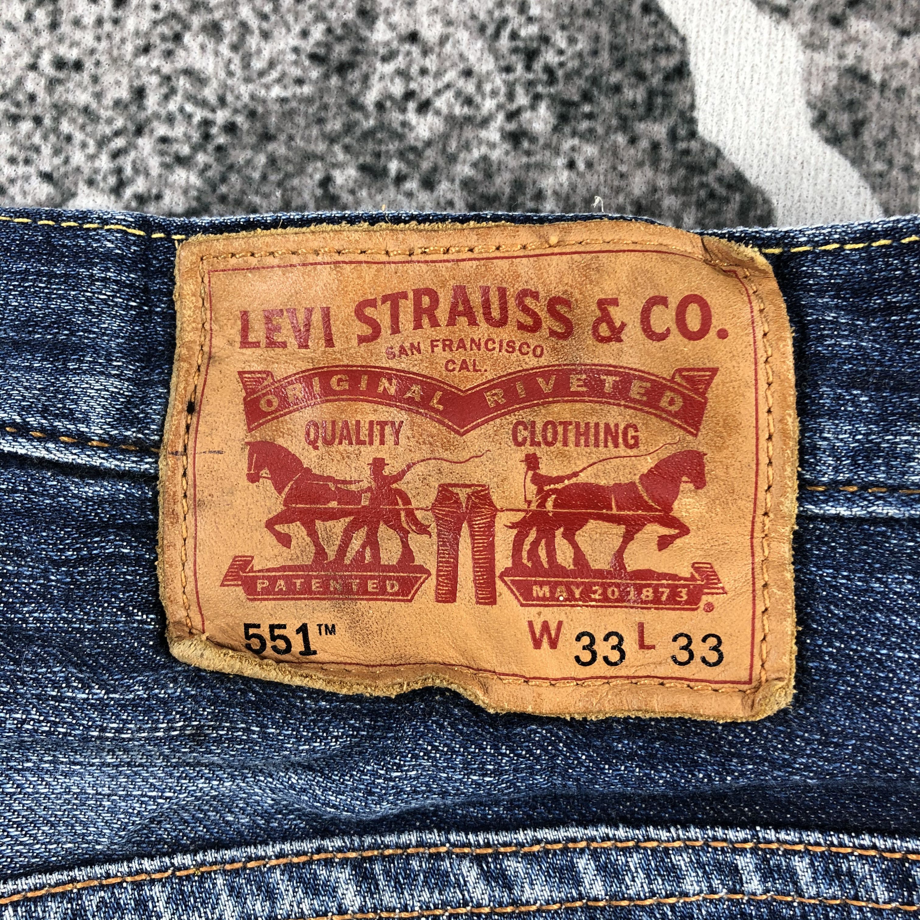 Levi's Vintage Levi's 551 Jeans Distress Dark Wash Denim KJ919 Size US 33 - 5 Thumbnail