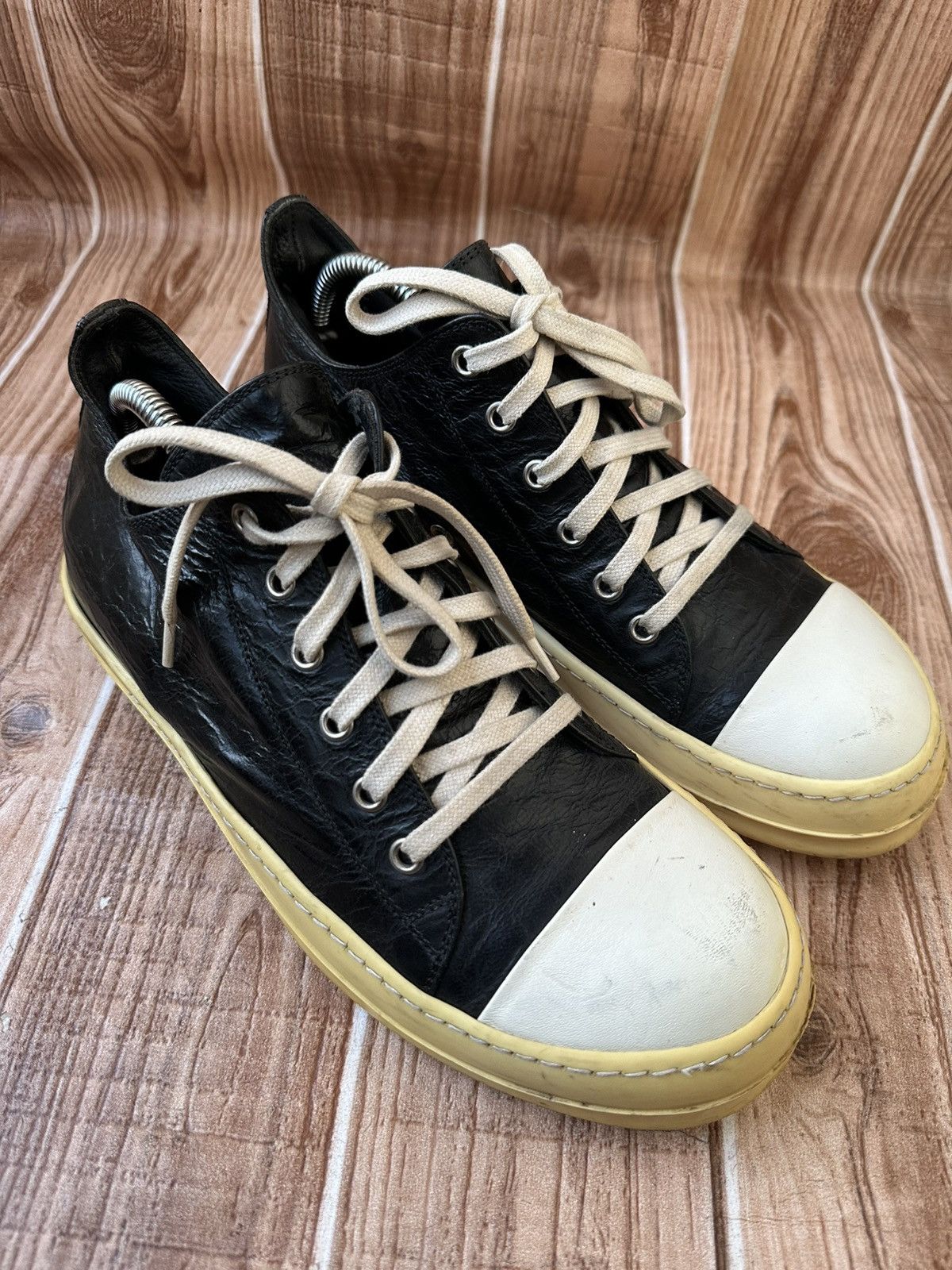 Rick Owens Rick Owens Ramones Mainline Distressed Black Leather Lowtops Size US 8.5 / EU 41-42 - 3 Thumbnail
