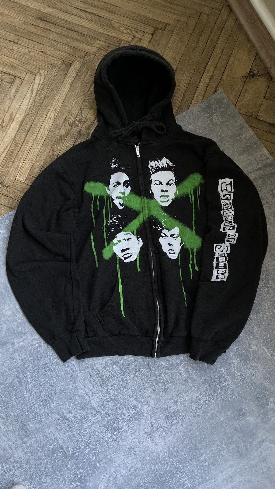 Band Tees 5 Seconds Of Summer World Tour Zip Hoodie Size US M / EU 48-50 / 2 - 2 Thumbnail