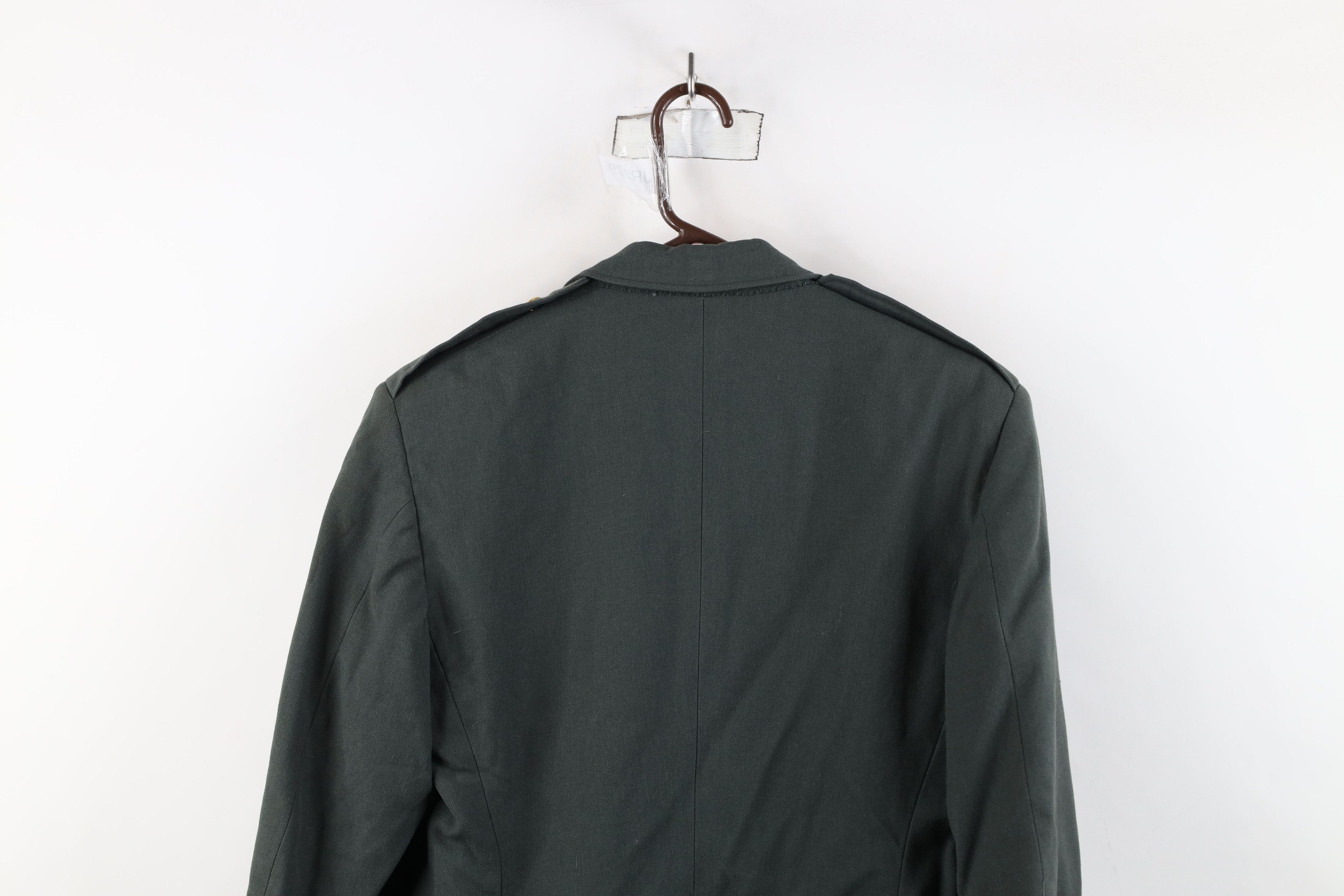Vintage Vintage 60s Vietnam Era Class 3 Officer Jacket Green USA Size US L / EU 52-54 / 3 - 14 Thumbnail