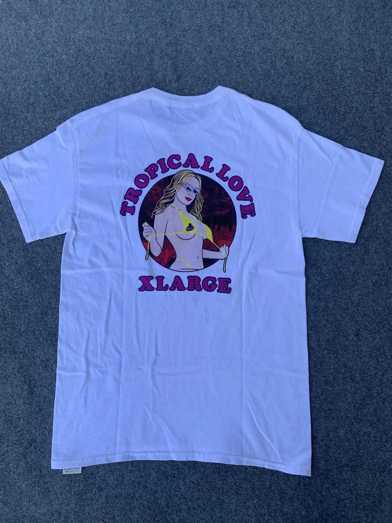Xlarge XLARGE Tropical love sexy girl white tee. Size US M / EU 48-50 / 2 - 2 Thumbnail