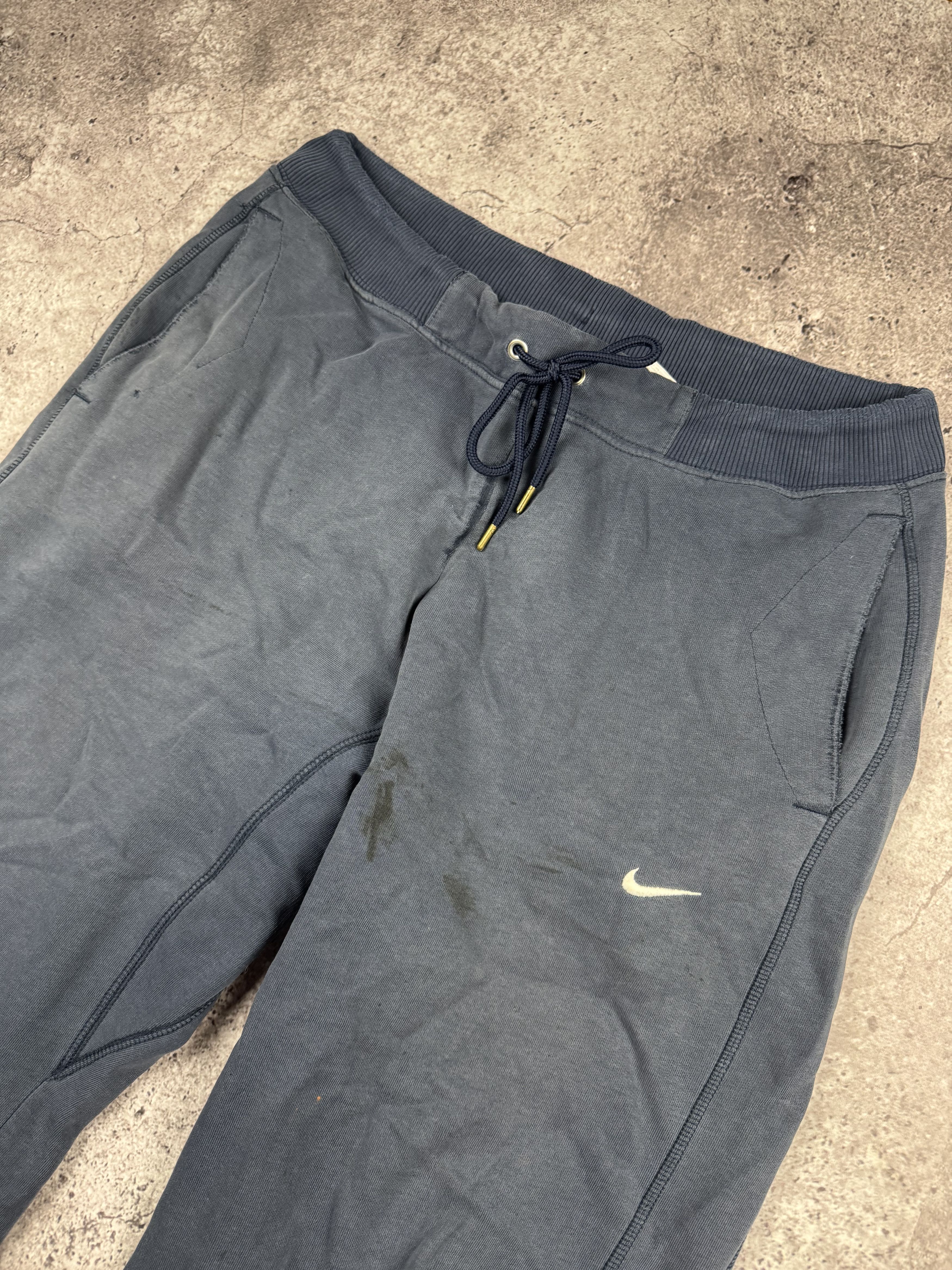 Nike × Vintage Vintage Nike Baggy Distressed Trackpants Rare Japan L Size US 34 / EU 50 - 3 Thumbnail