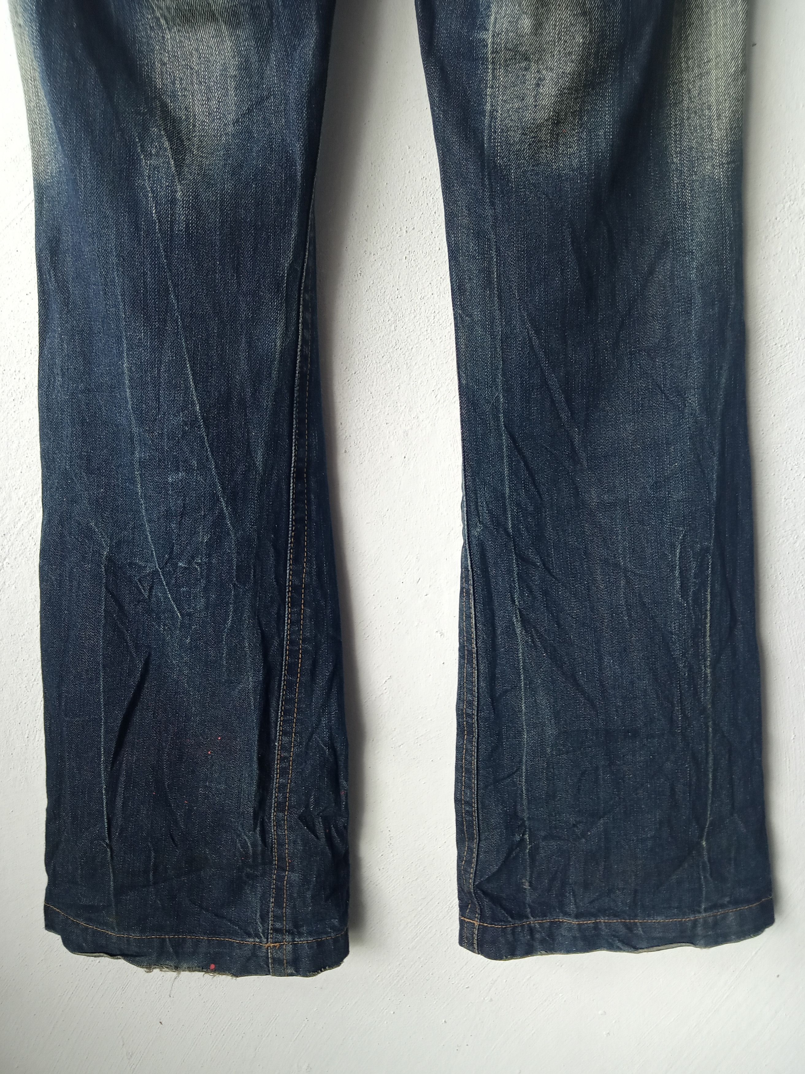 Japanese Brand Flared Japanese Distressed Dark Blue Jeans Size US 30 / EU 46 - 3 Thumbnail