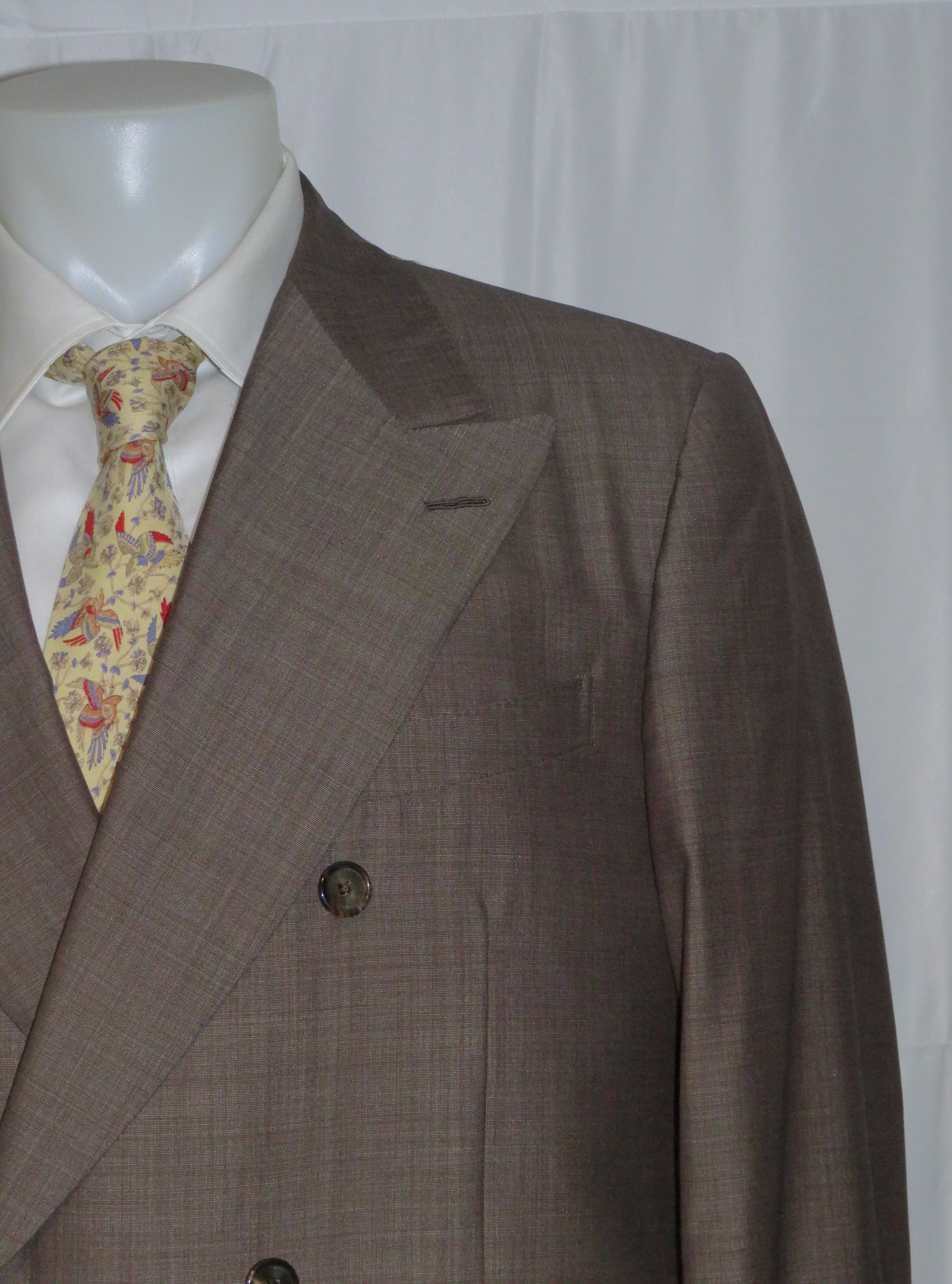 Caruso Brown Tic Pattern Silk Blend Double Breasted Suit 48R NWT Size 48R - 5 Thumbnail