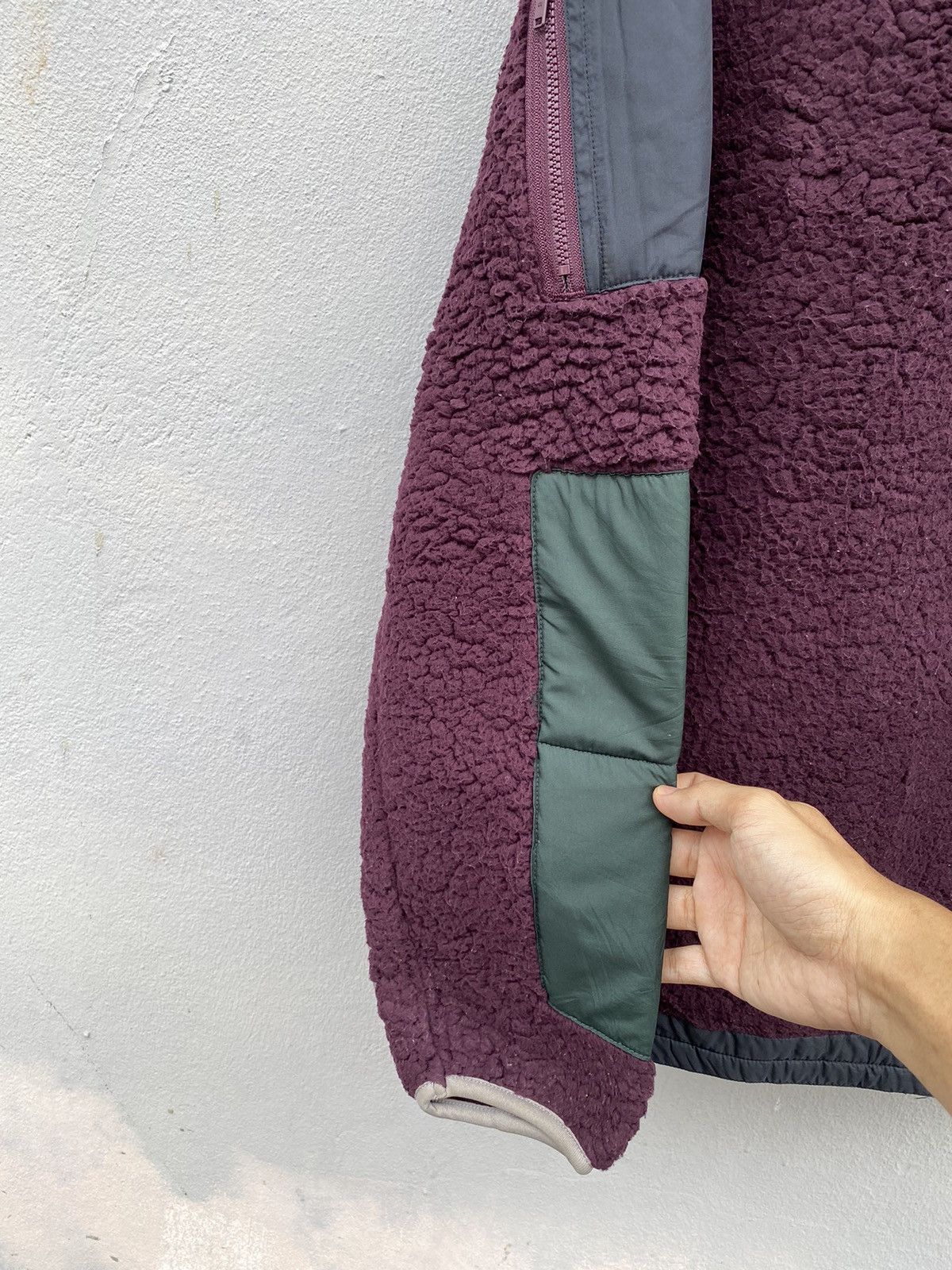 Undercover × Uniqlo Uniqlo x Undercover “UU” Purple Padded Fleece Jacket Size US M / EU 48-50 / 2 - 13 Thumbnail