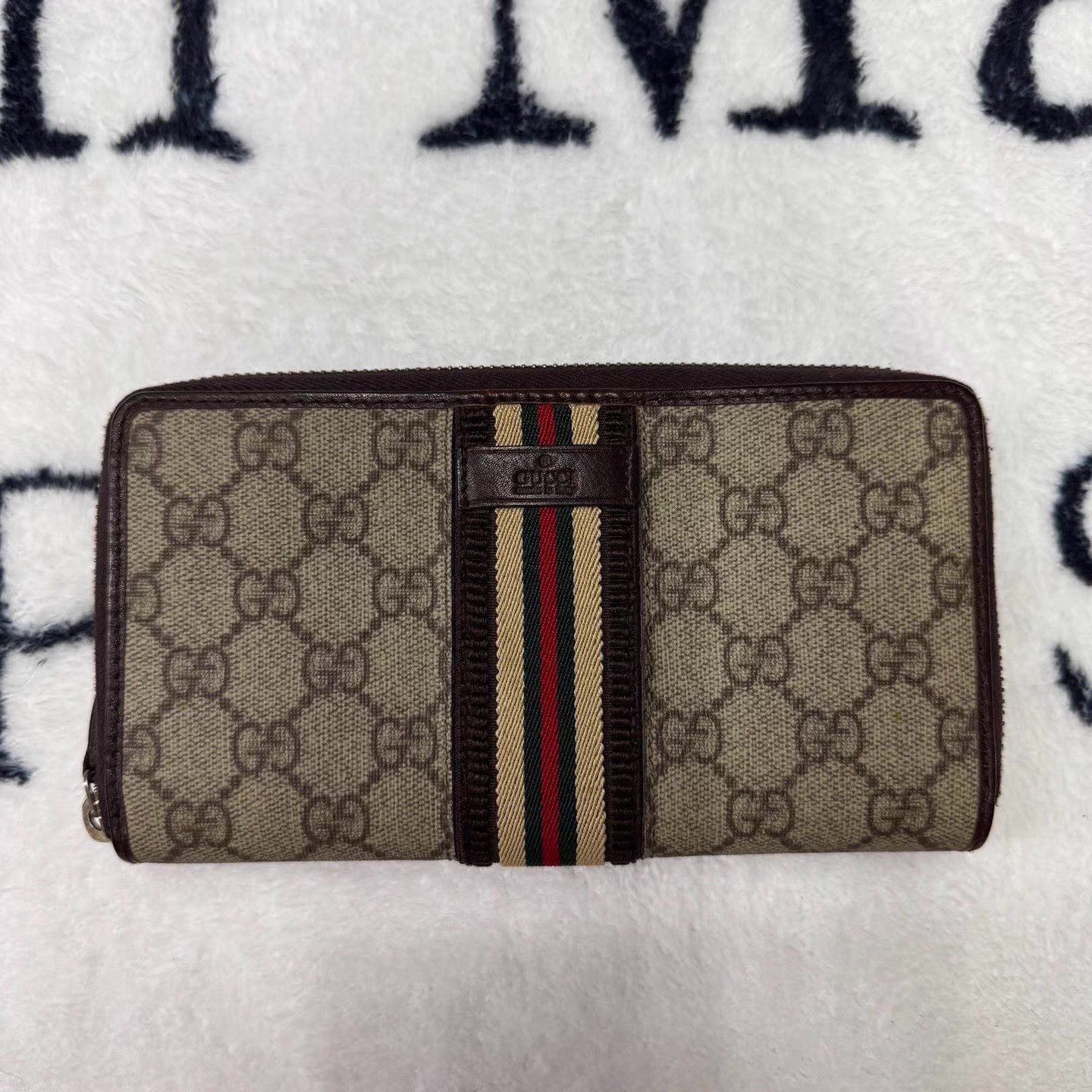 Gucci Gucci GG Monogram Striped Wallet Q10 Size ONE SIZE - 1 Thumbnail