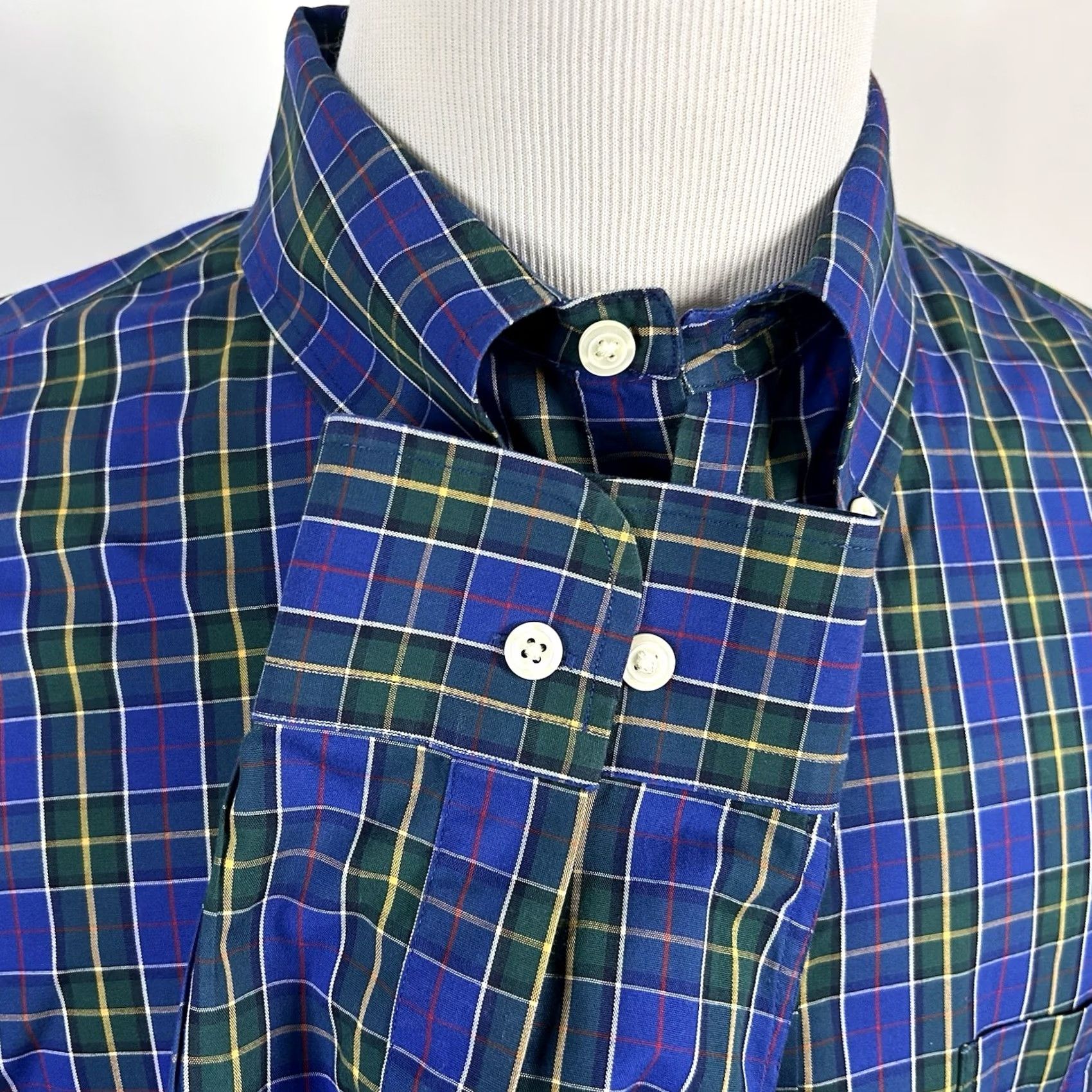 Brooks Brothers Brooks Brothers XL Regent Fit Casual Shirt Blue Green Plaid Button Down Cotton Men XL Casual Shirt Size US XL / EU 56 / 4 - 4 Thumbnail