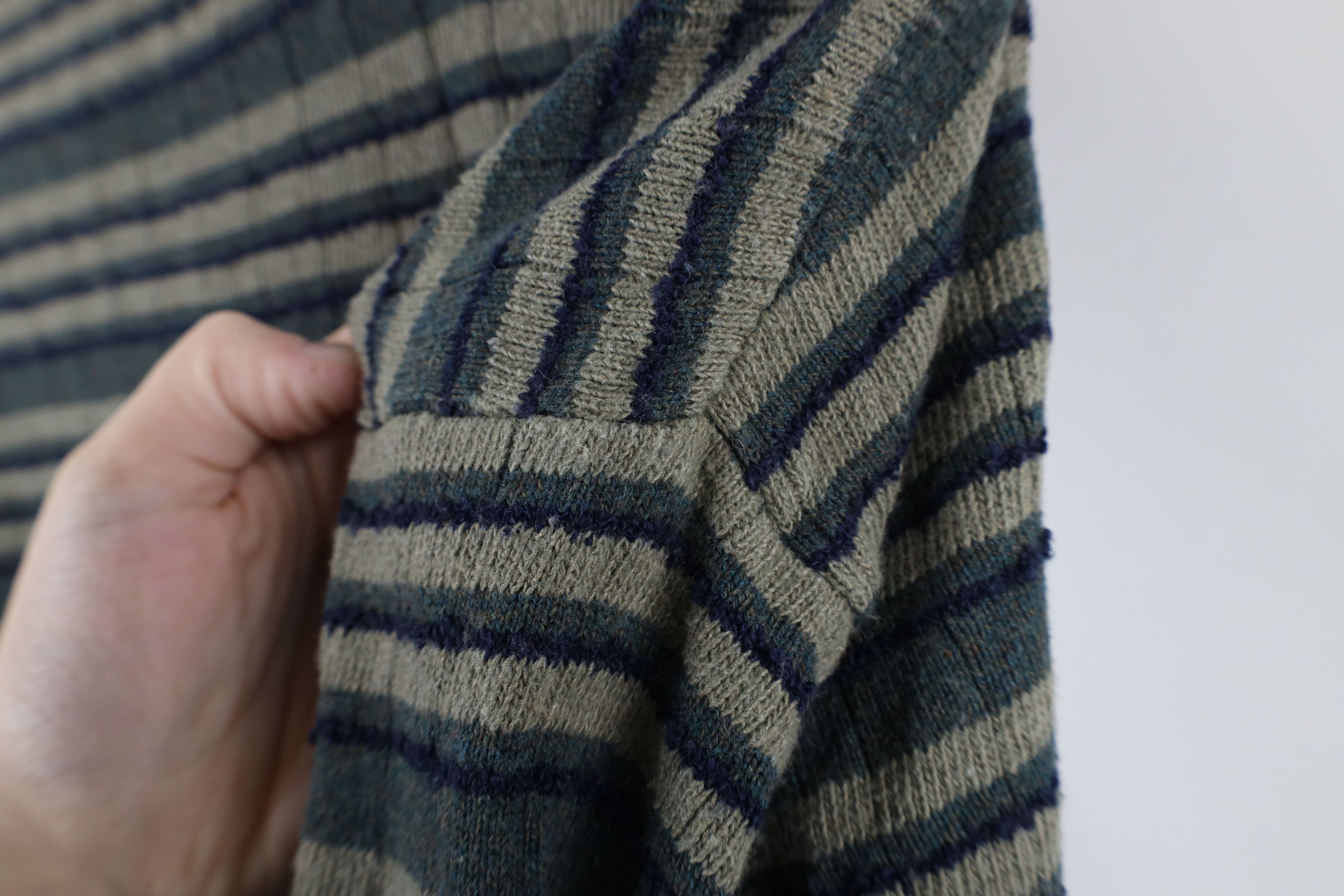 Vintage Vintage 90s Streetwear Block Lightweight Knit Henley Sweater Size US XL / EU 56 / 4 - 9 Thumbnail