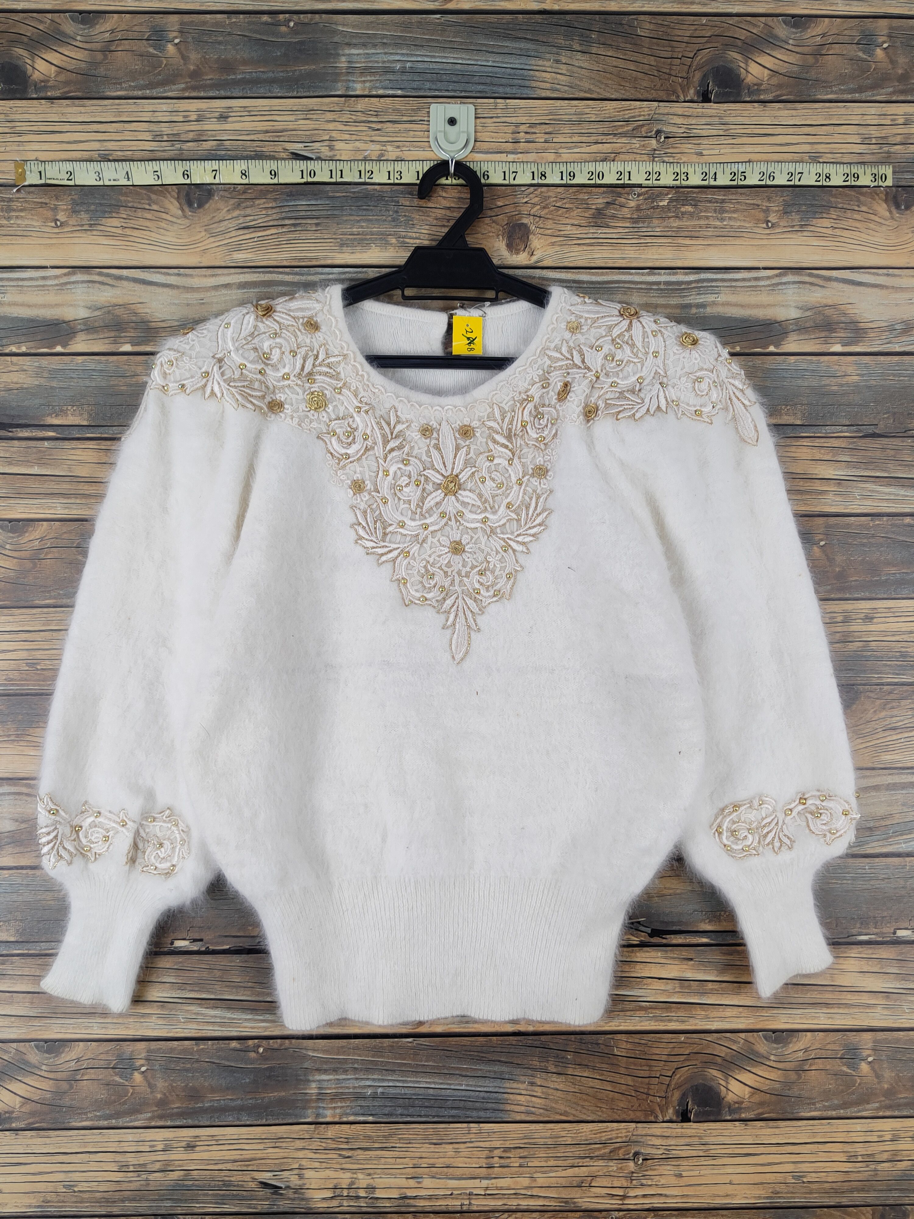 Japanese Brand Japanese Brand White Shag Shaggy Fur Mohair Knitwear #W2029 Size S / US 4 / IT 40 - 1 Thumbnail