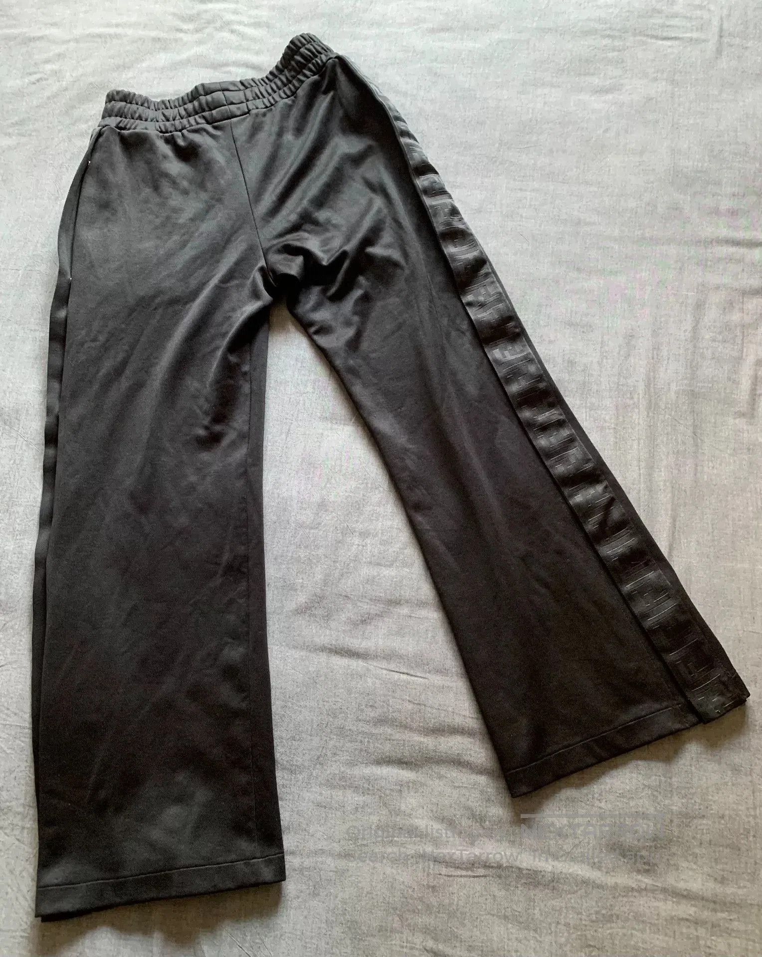 Fendi Fendi Embroidered Button Pants. Size US 28 / EU 44 - 2 Thumbnail