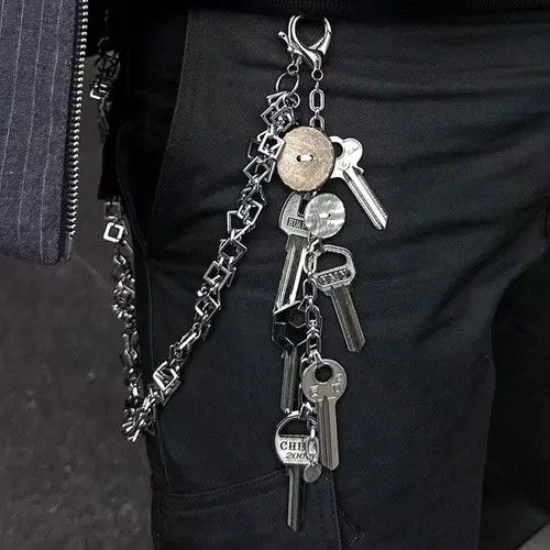 Japanese Brand Etsuko x Fumie Punk grunge rock keychain gothic charm Size ONE SIZE - 6 Thumbnail